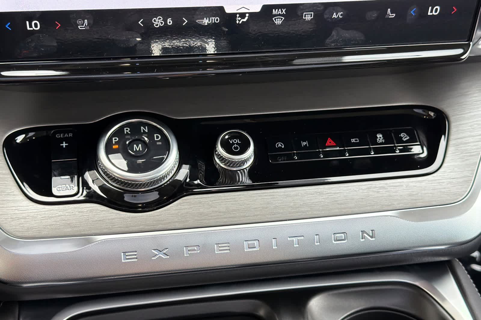 Thumbnail: 2026 Ford Expedition - 22