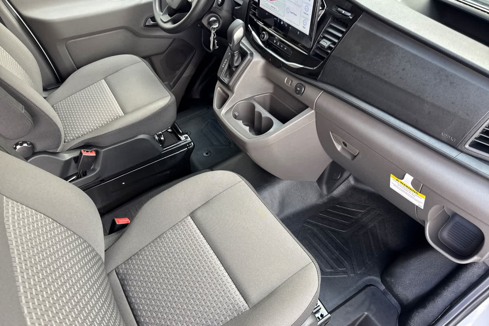 Thumbnail: 2025 Ford Econoline - 17