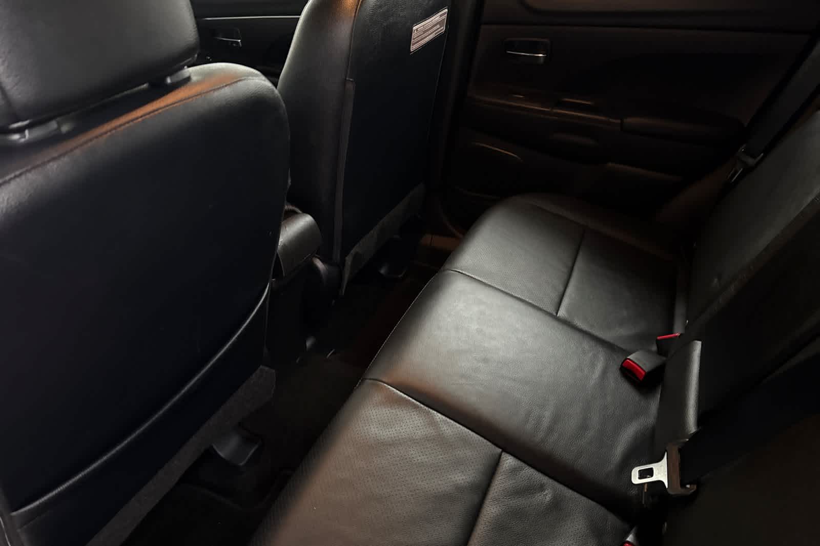 Thumbnail: 2015 Mitsubishi Outlander Sport - 4