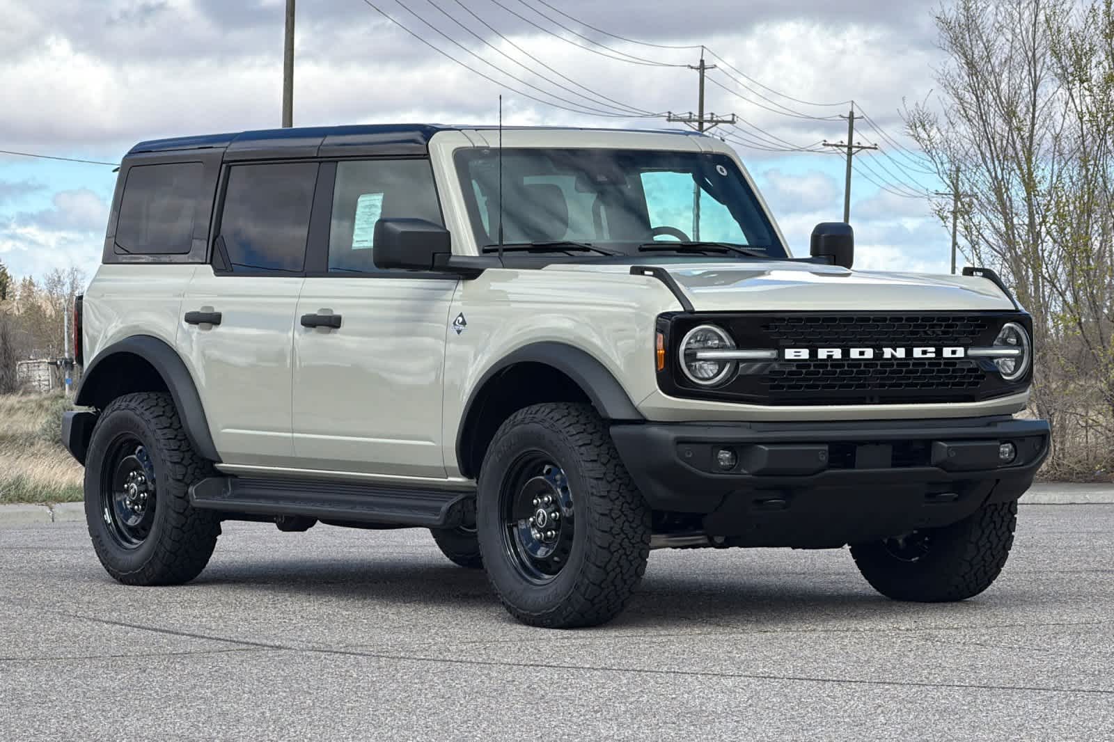 Thumbnail: 2026 Ford Bronco - 9