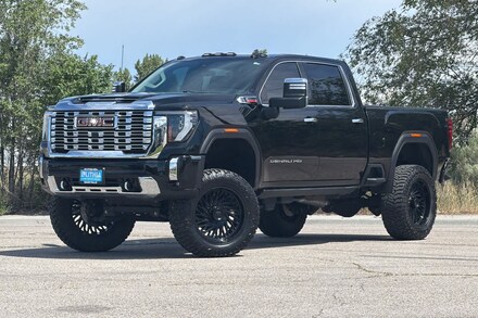 2024 GMC Sierra 2500 HD Denali Truck Crew Cab