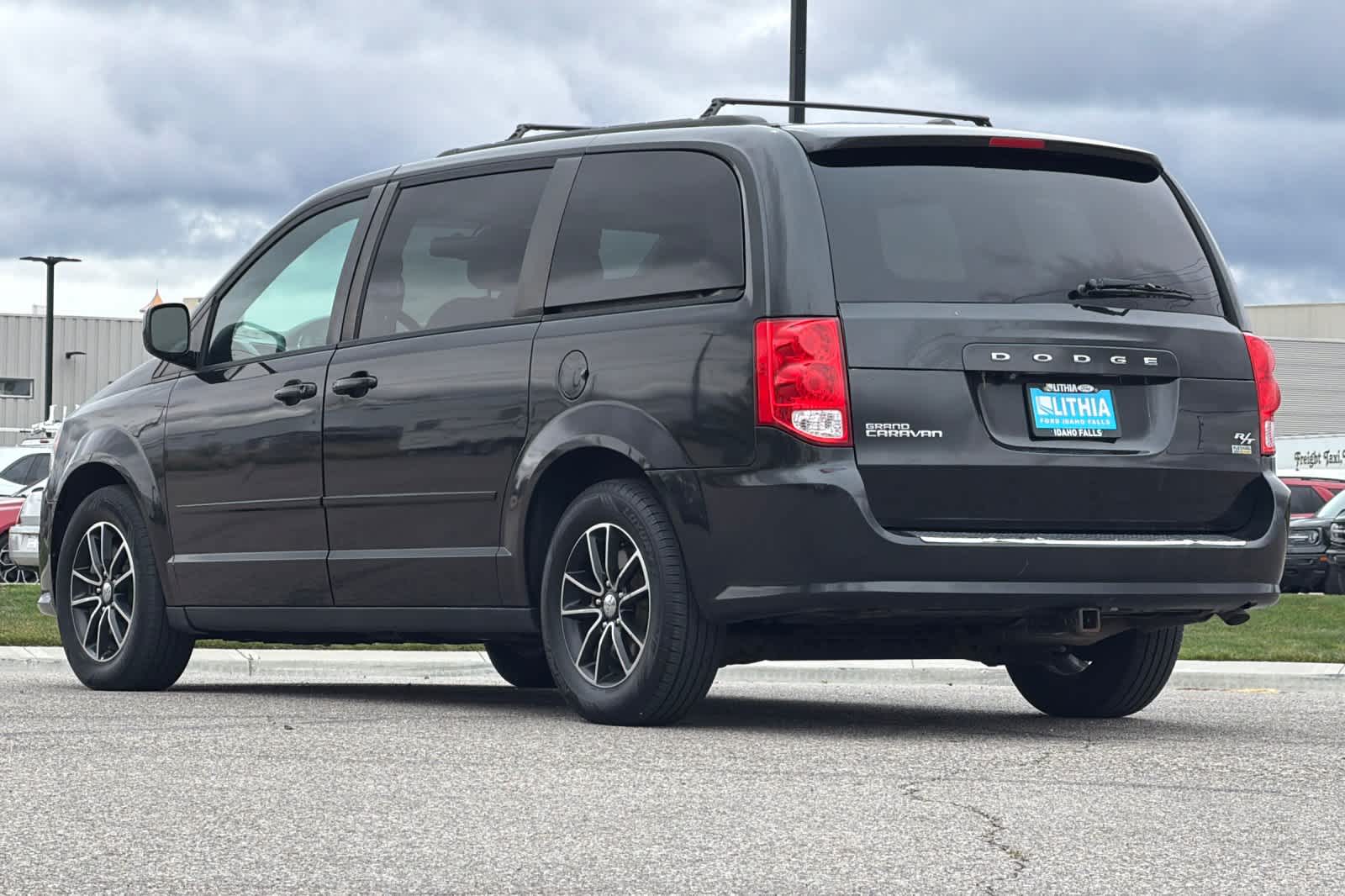 Thumbnail: 2015 Dodge Grand Caravan - 6