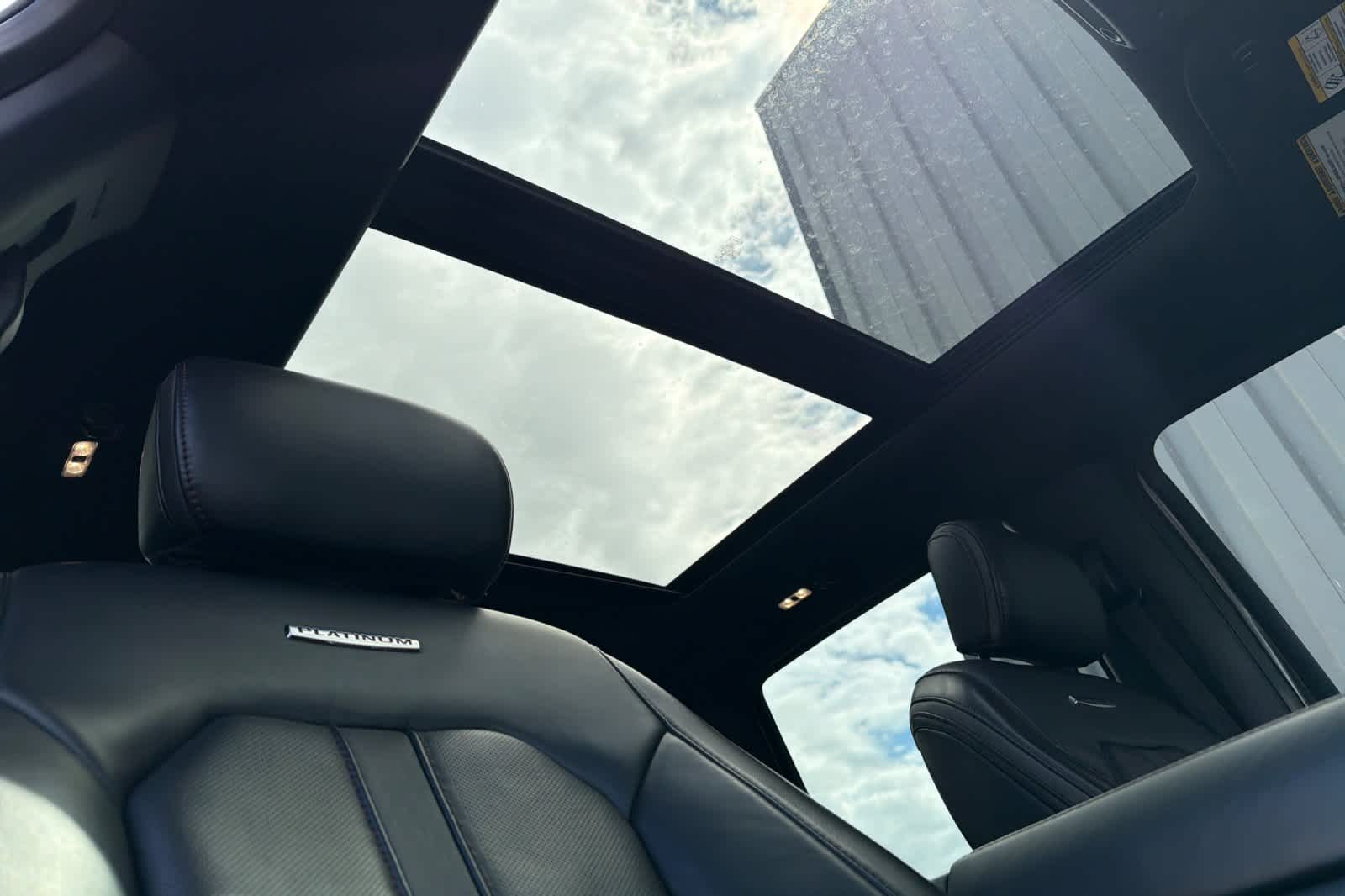 Thumbnail: 2022 Ford F-350 - 16