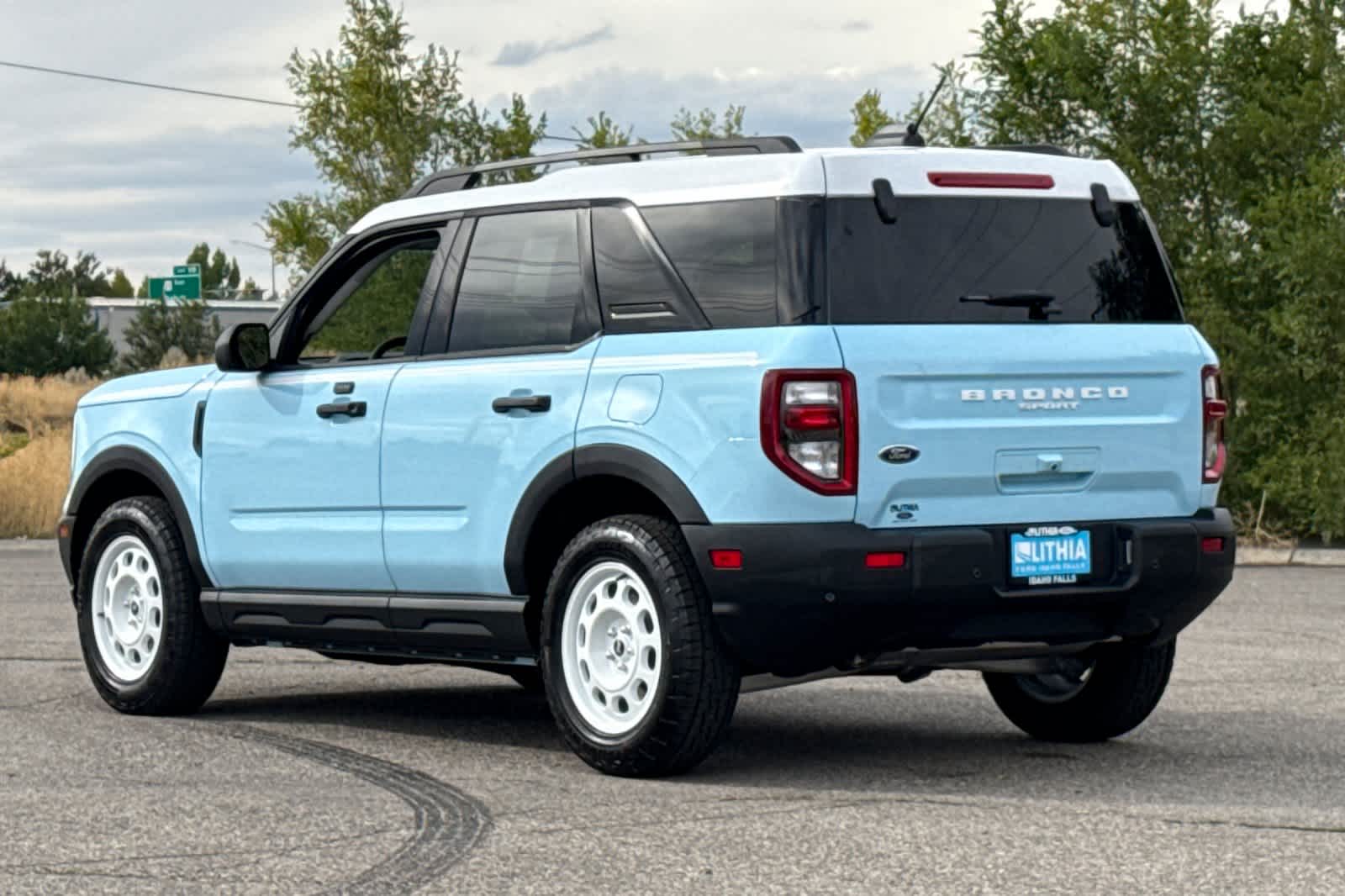 Thumbnail: 2025 Ford Bronco Sport - 6