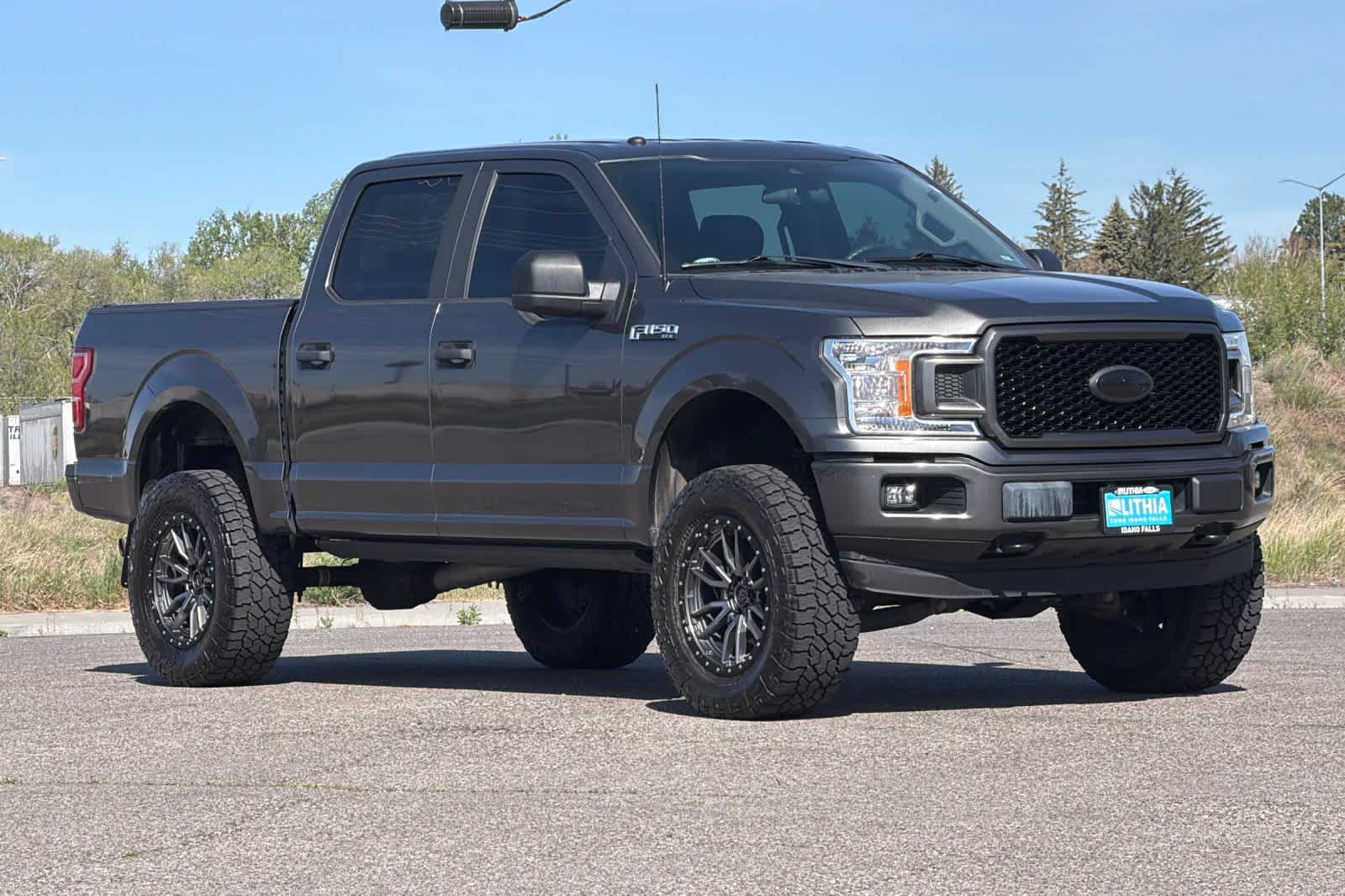 Thumbnail: 2019 Ford F-150 - 9