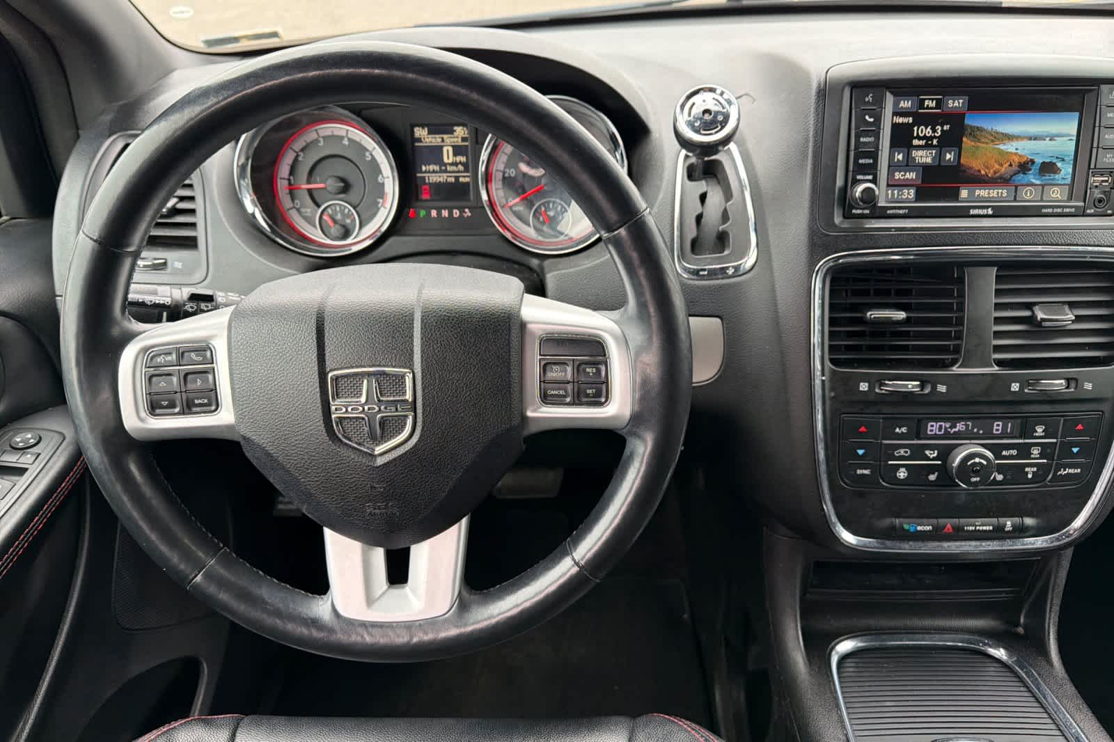 Thumbnail: 2015 Dodge Grand Caravan - 14