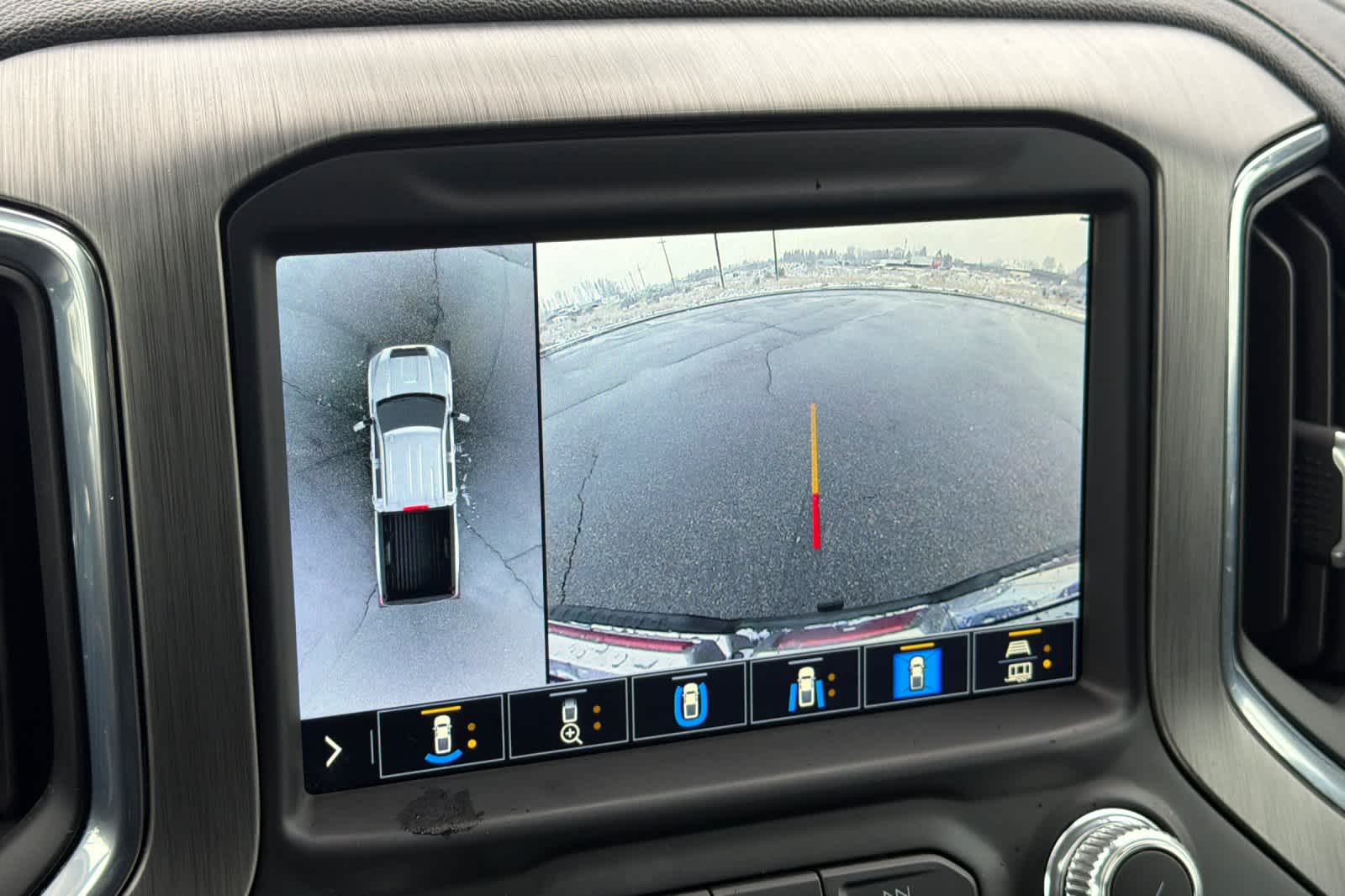 Thumbnail: 2020 GMC Sierra 2500 - 17