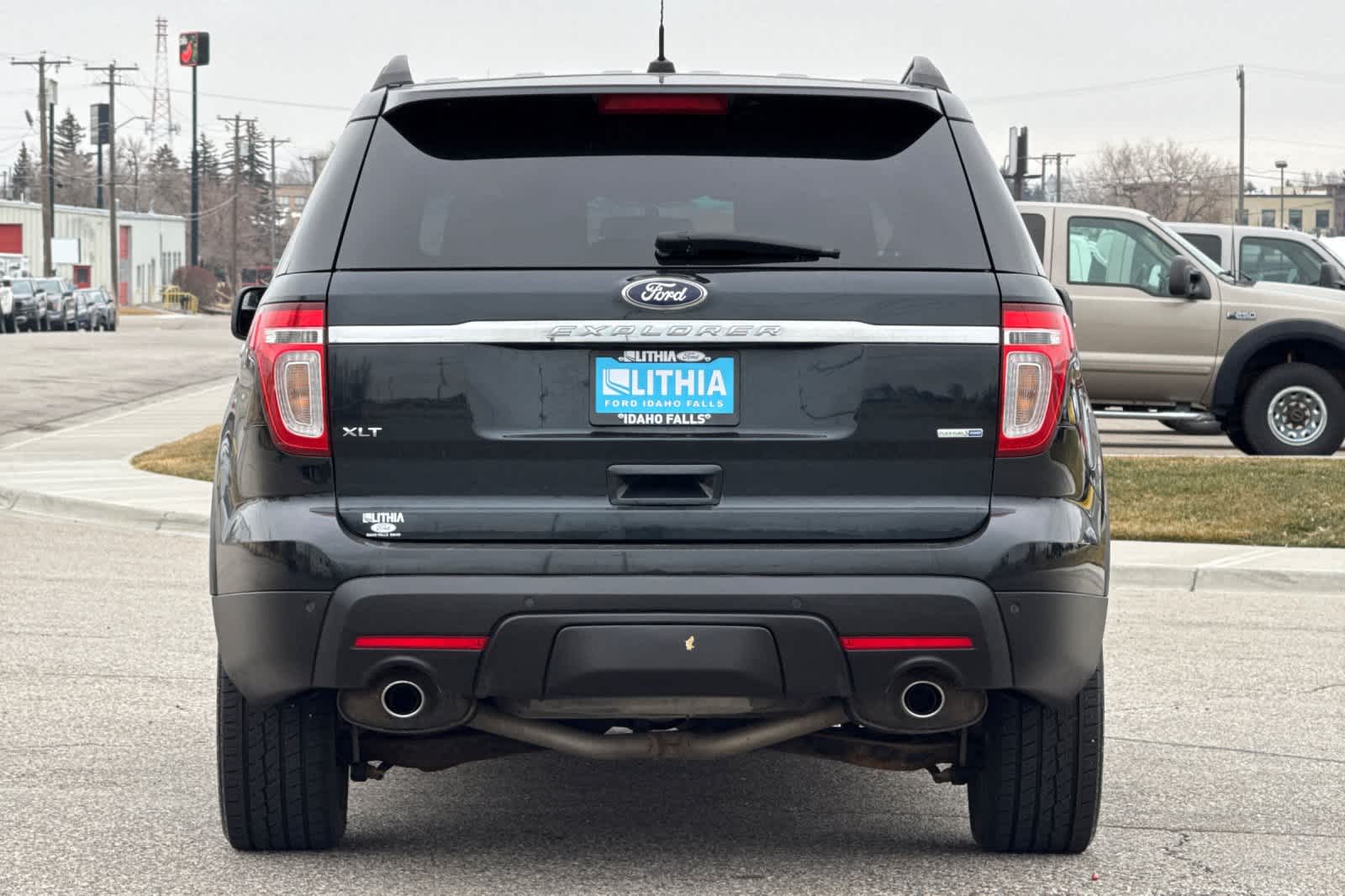 Thumbnail: 2015 Ford Explorer - 7