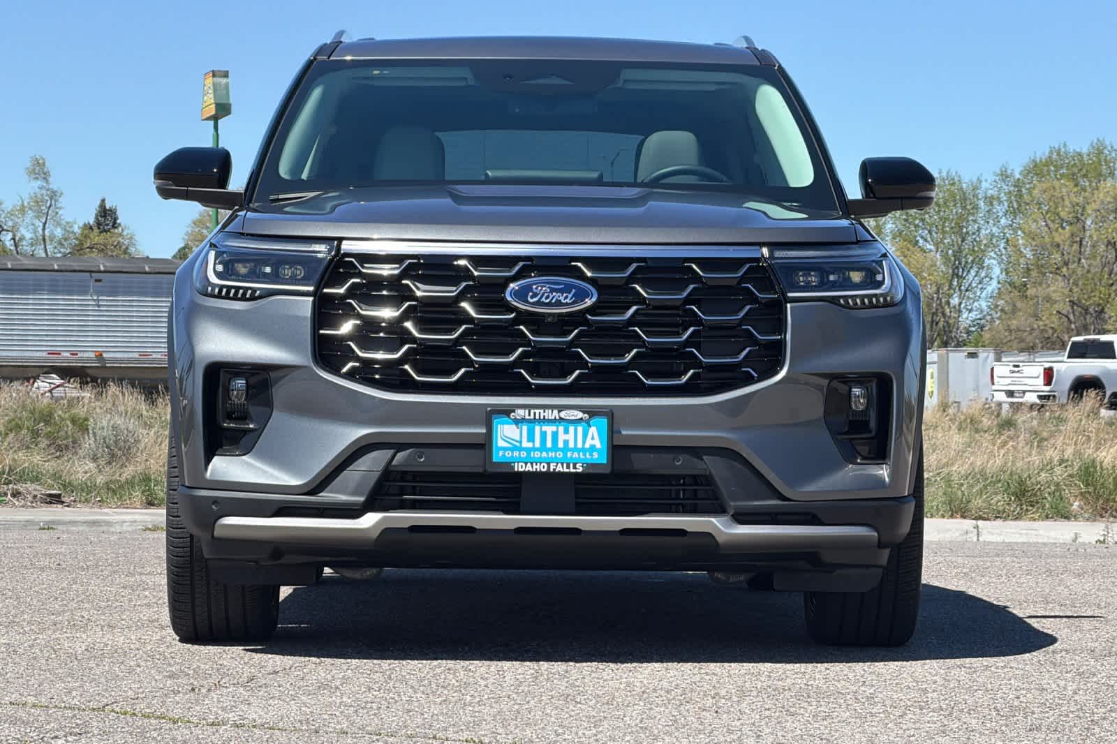 Thumbnail: 2026 Ford Explorer - 10