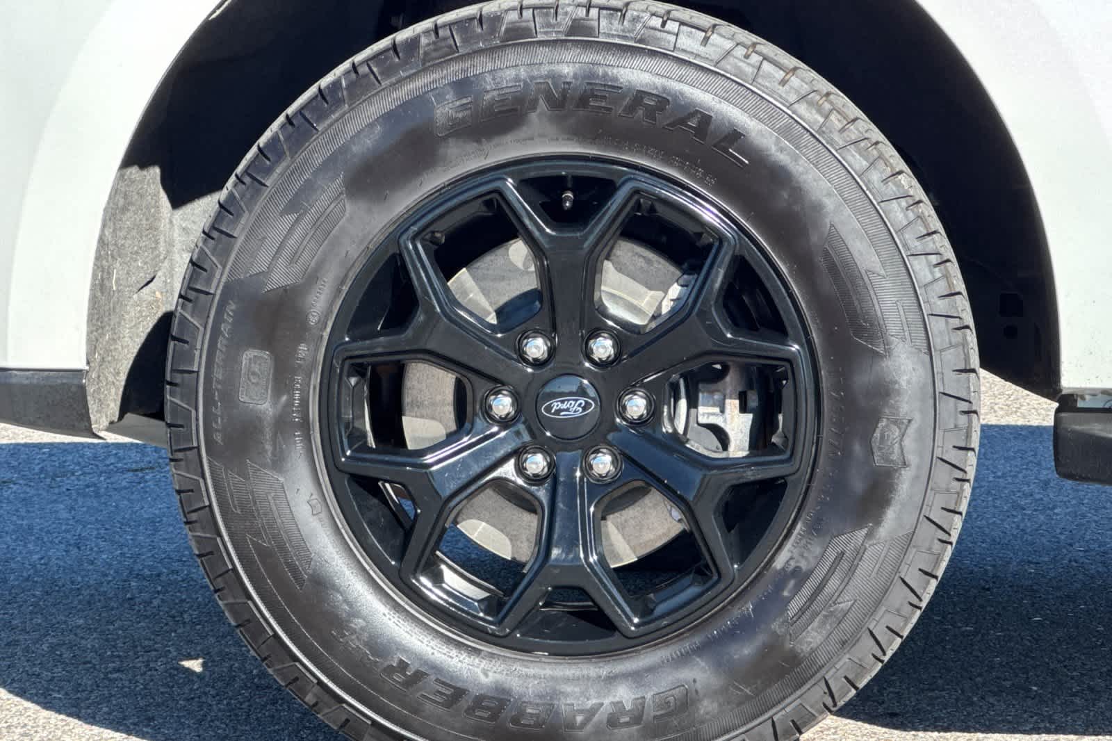 Thumbnail: 2023 Ford Expedition - 28