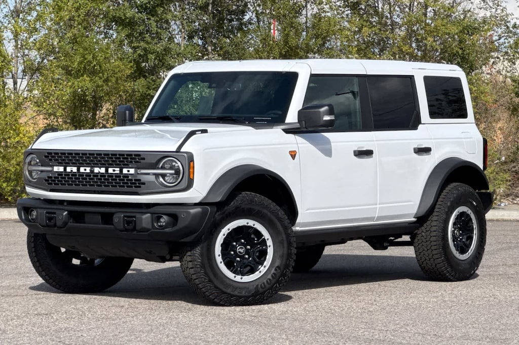 New 2025 Ford Bronco Badlands SUV