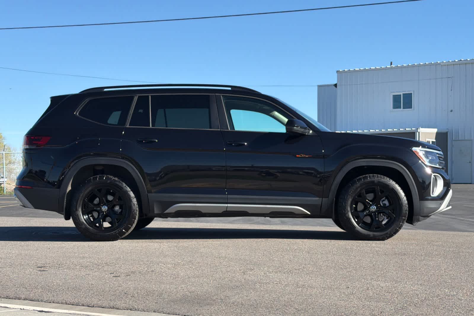 Thumbnail: 2025 Volkswagen Atlas - 8