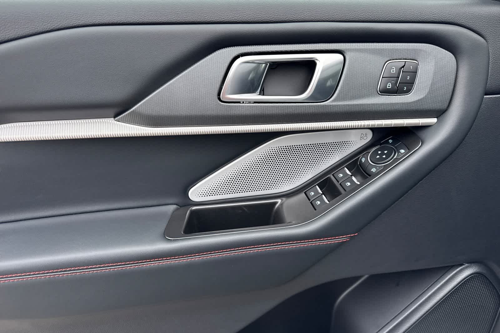 Thumbnail: 2026 Ford Explorer - 12