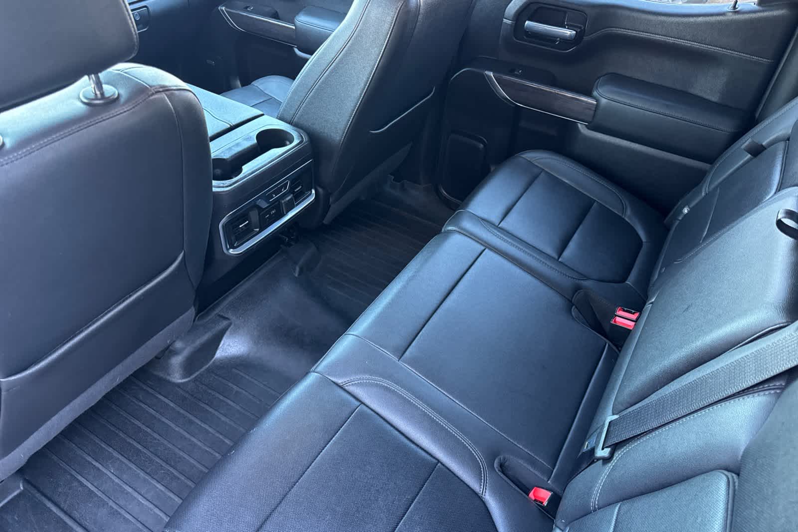 Thumbnail: 2021 Chevrolet Silverado 1500 - 4