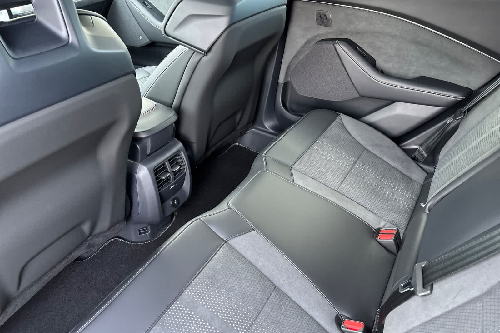 Thumbnail: 2025 Ford Mustang Mach-E - 4