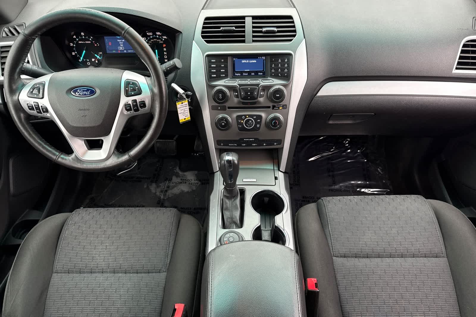 Thumbnail: 2015 Ford Explorer - 3