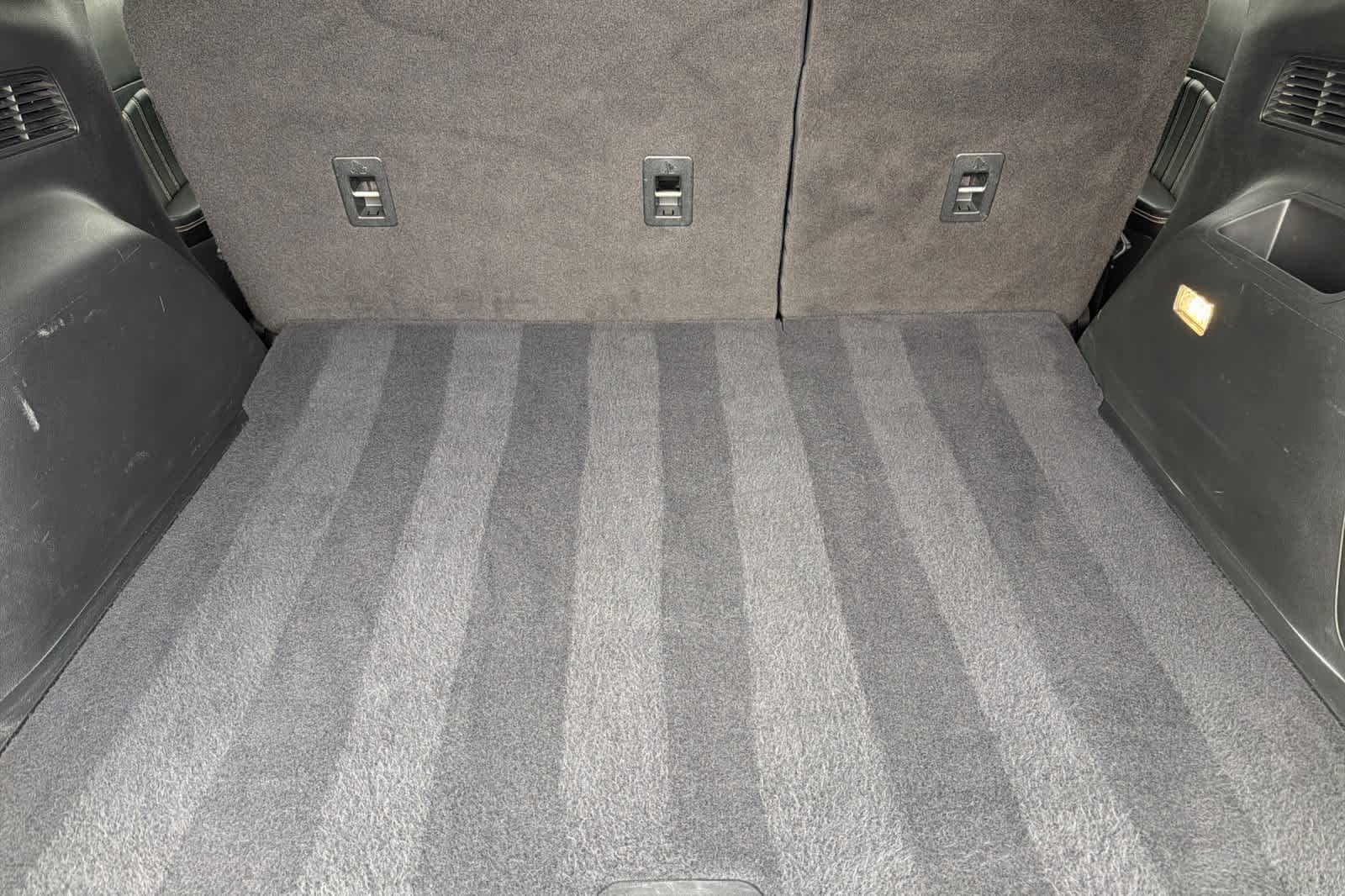 Thumbnail: 2022 Ford Edge - 15