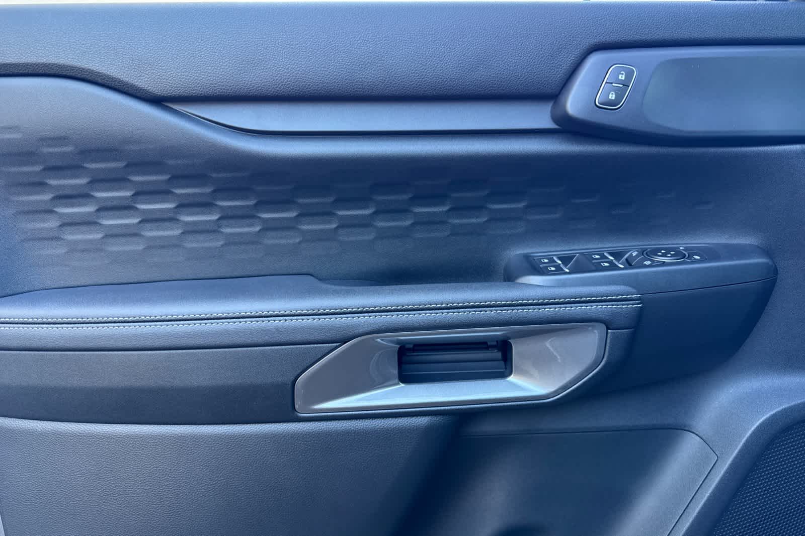 Thumbnail: 2025 Ford Ranger - 12