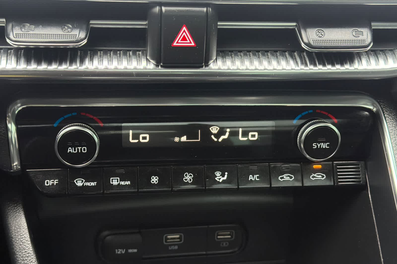 Thumbnail: 2023 Kia K5 - 18