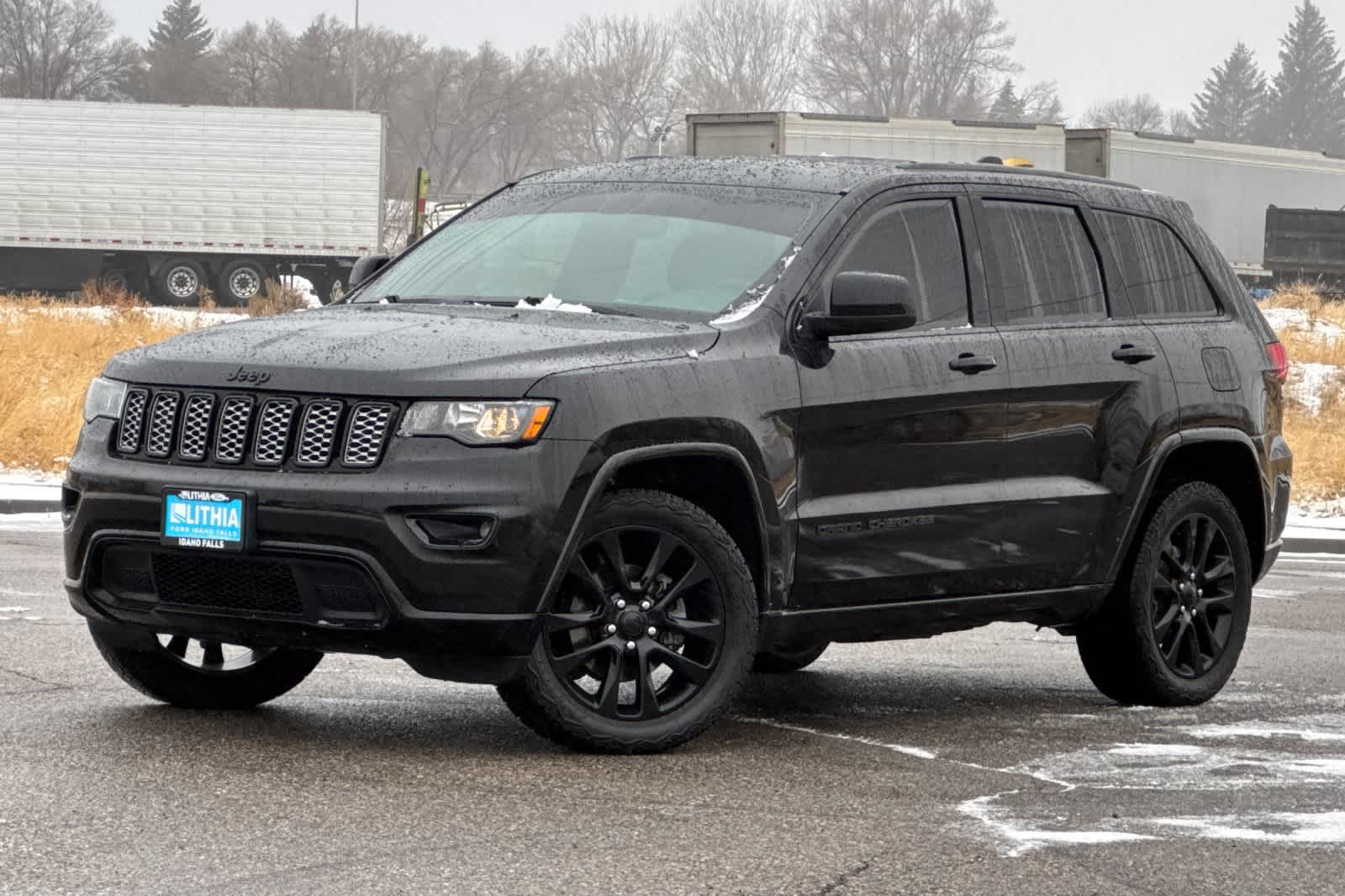 Thumbnail: 2019 Jeep Grand Cherokee - 1