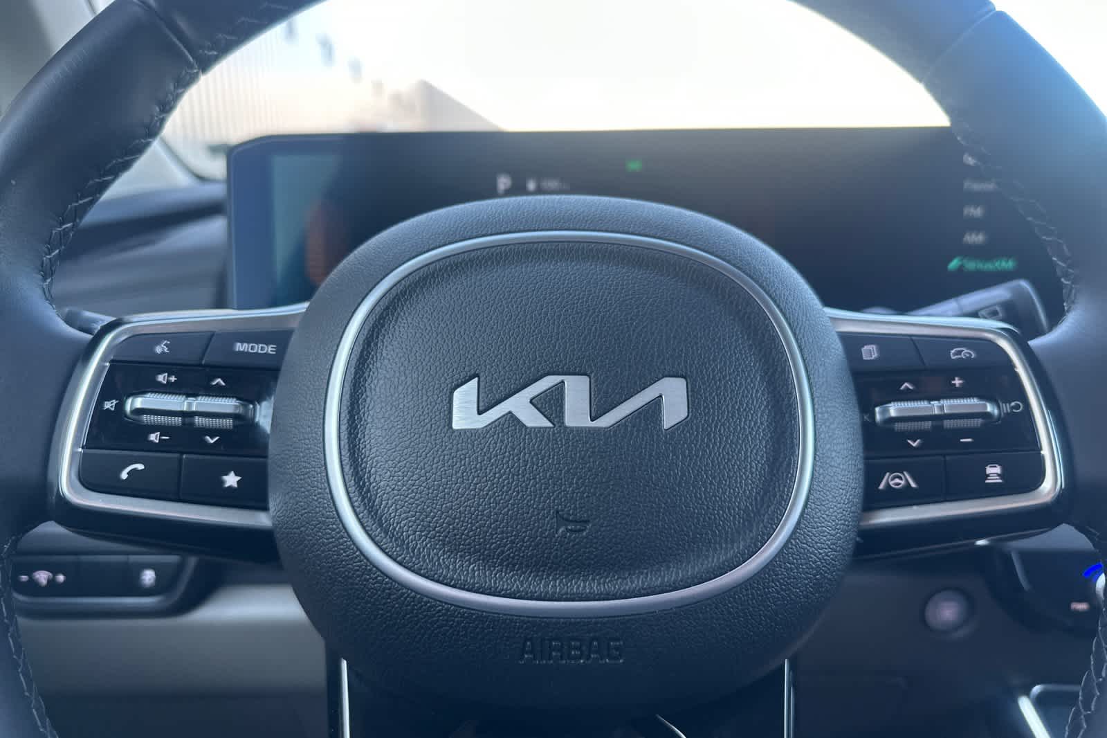 Thumbnail: 2025 Kia Carnival - 25