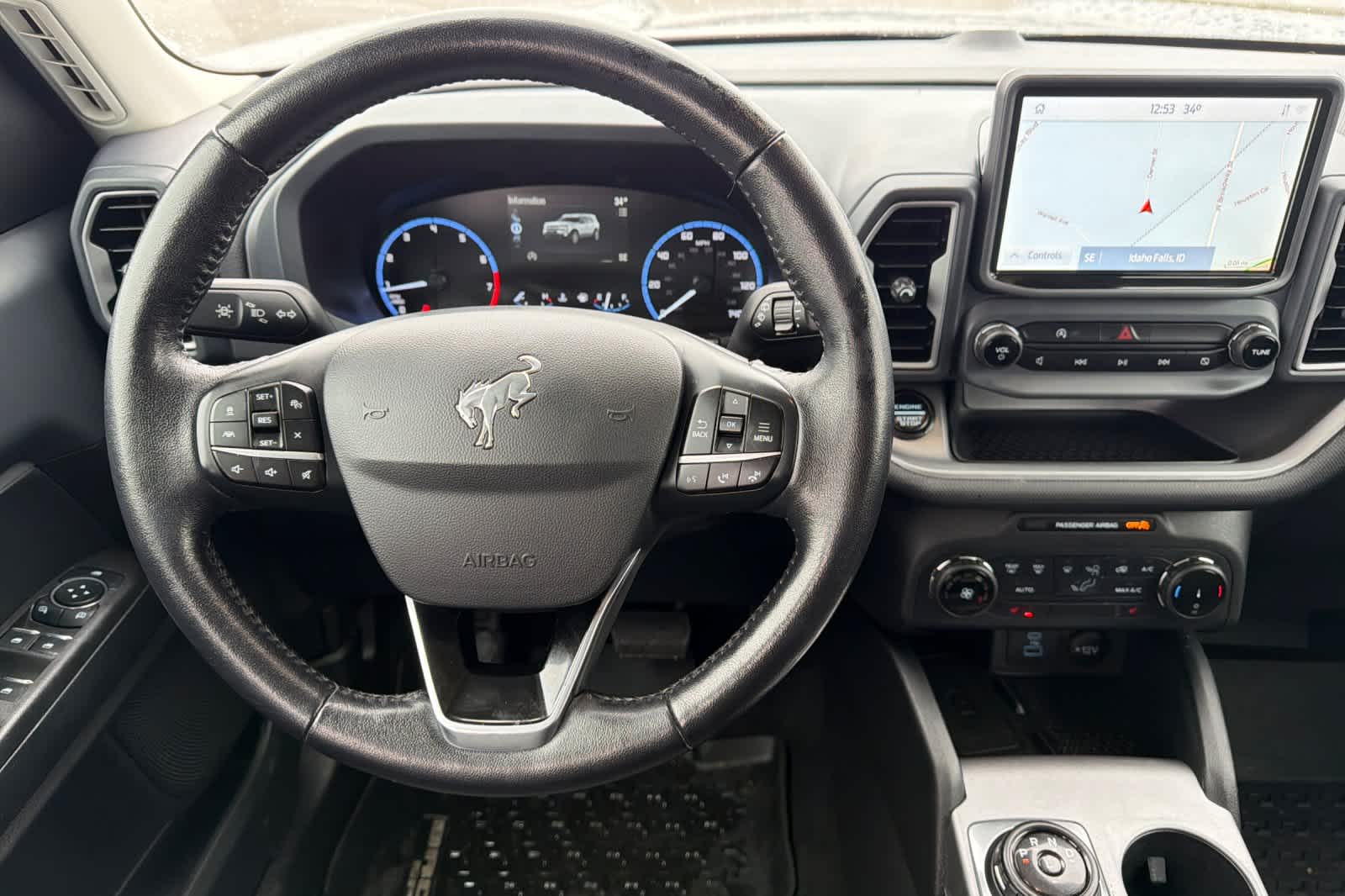 Thumbnail: 2022 Ford Bronco Sport - 12