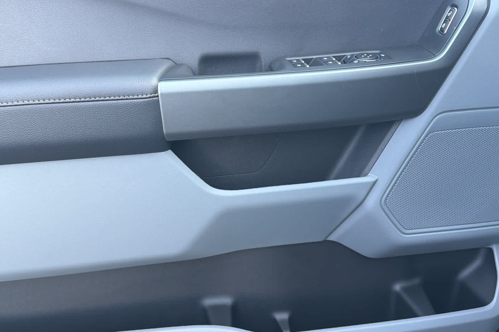 Thumbnail: 2026 Ford F-350 - 12