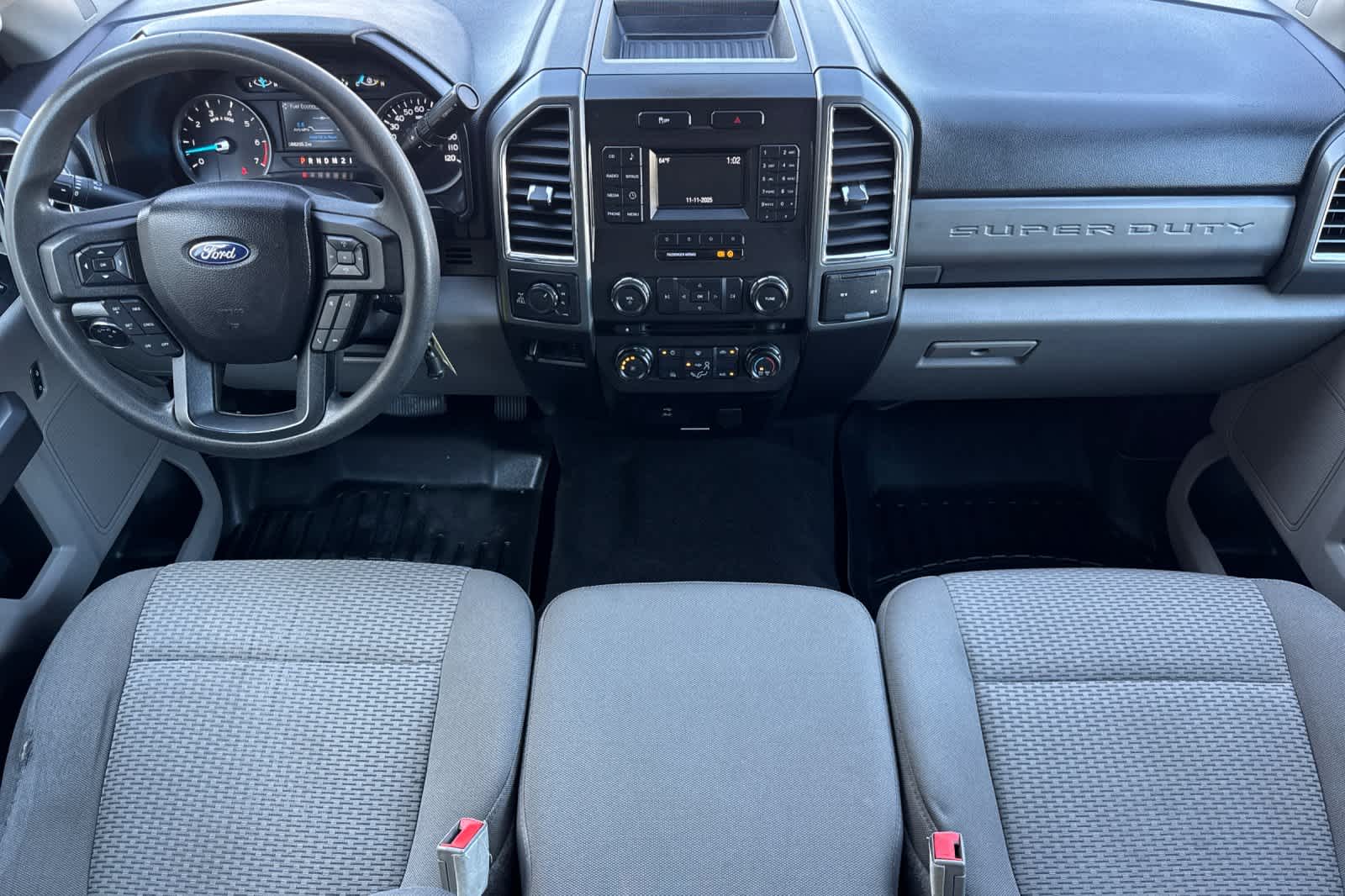 2018 Ford F-350 XLT photo 3