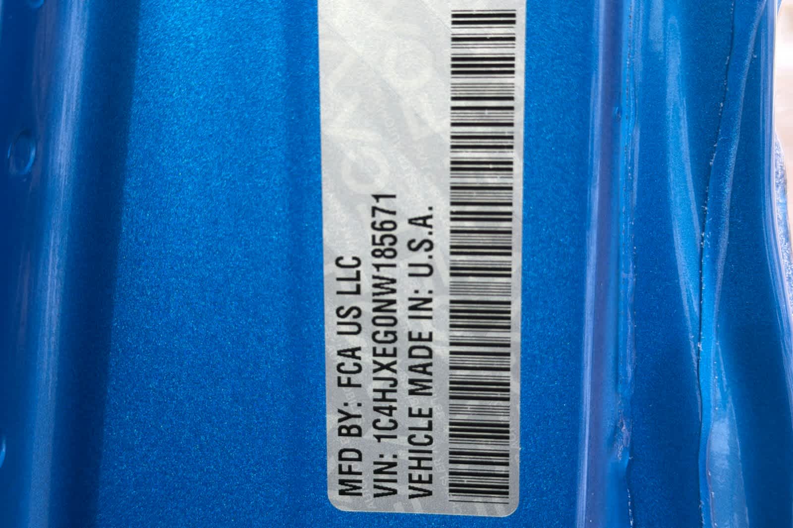 Thumbnail: 2022 Jeep Wrangler - 28