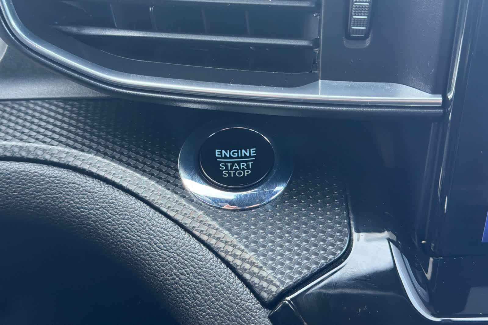 Thumbnail: 2023 Ford Explorer - 24