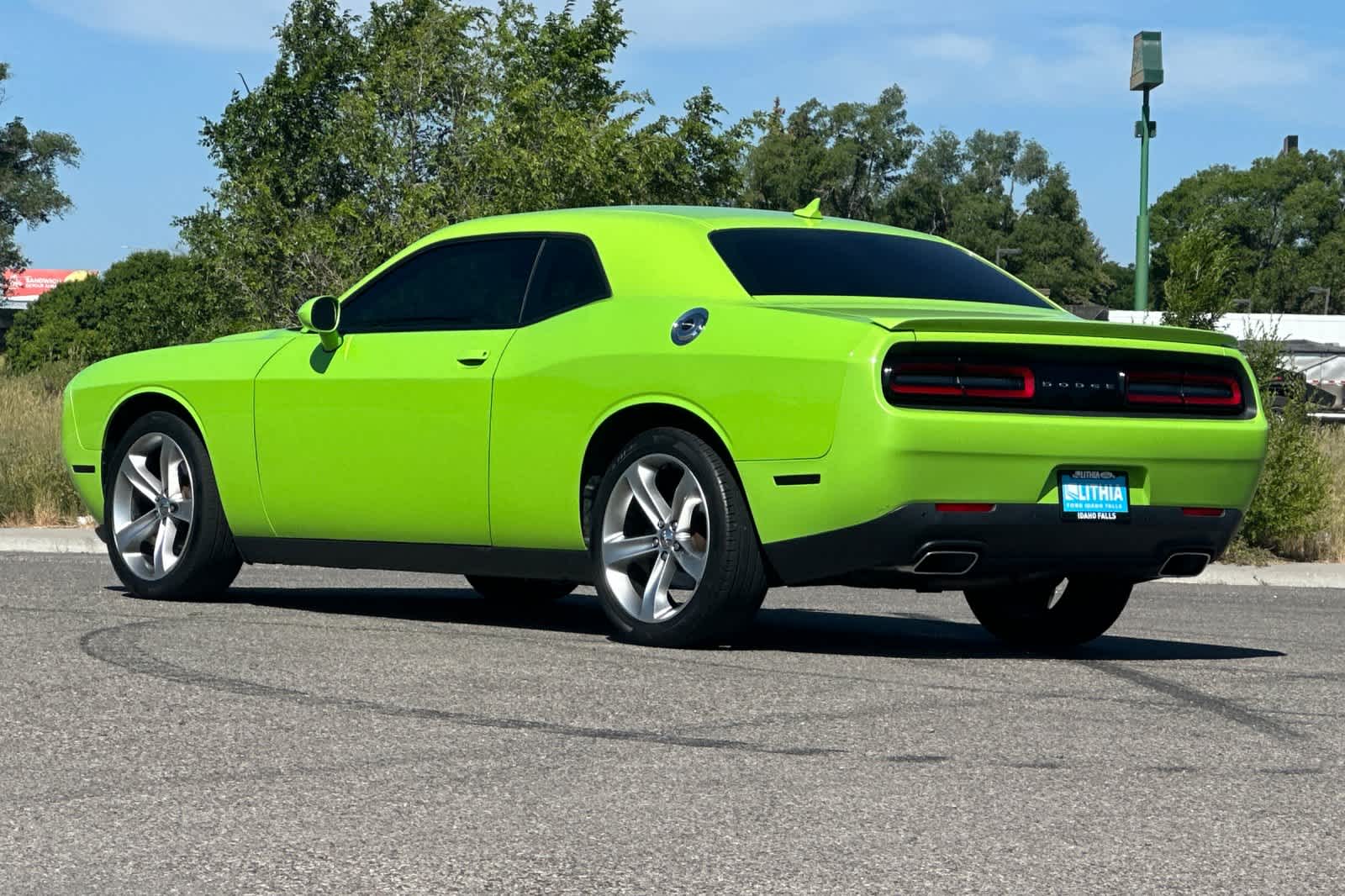 Thumbnail: 2015 Dodge Challenger - 6