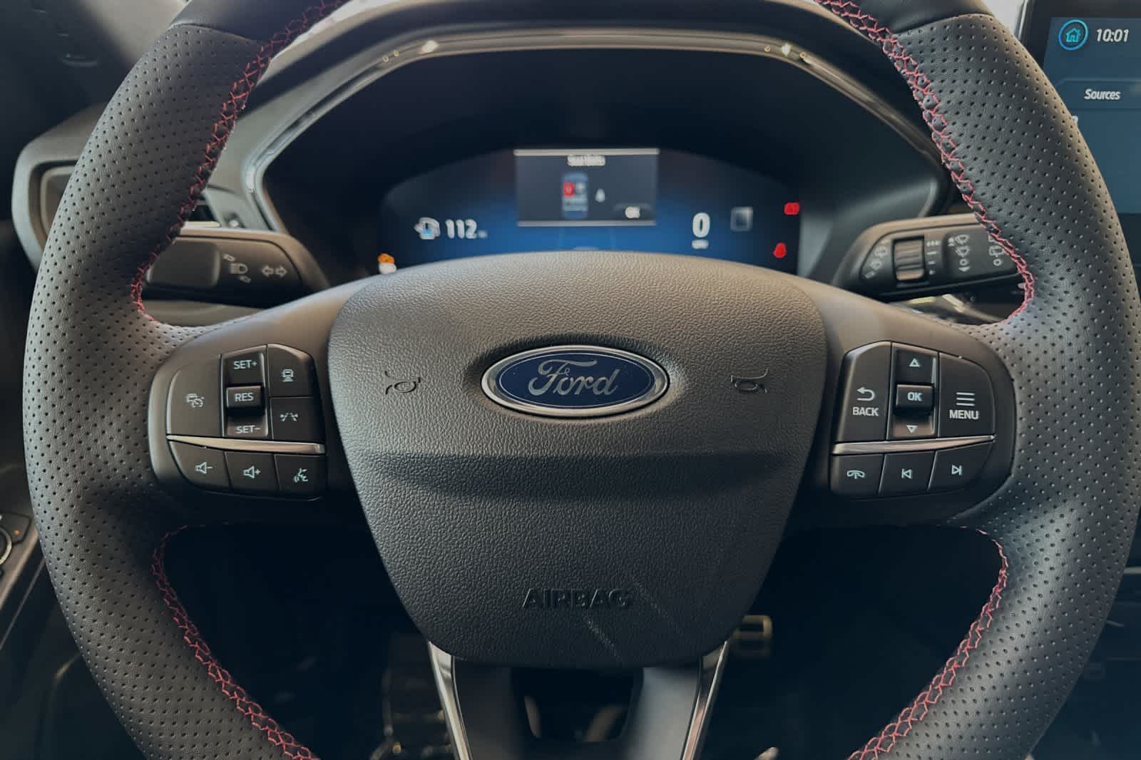 2024 Ford Escape ST-Line Select 24