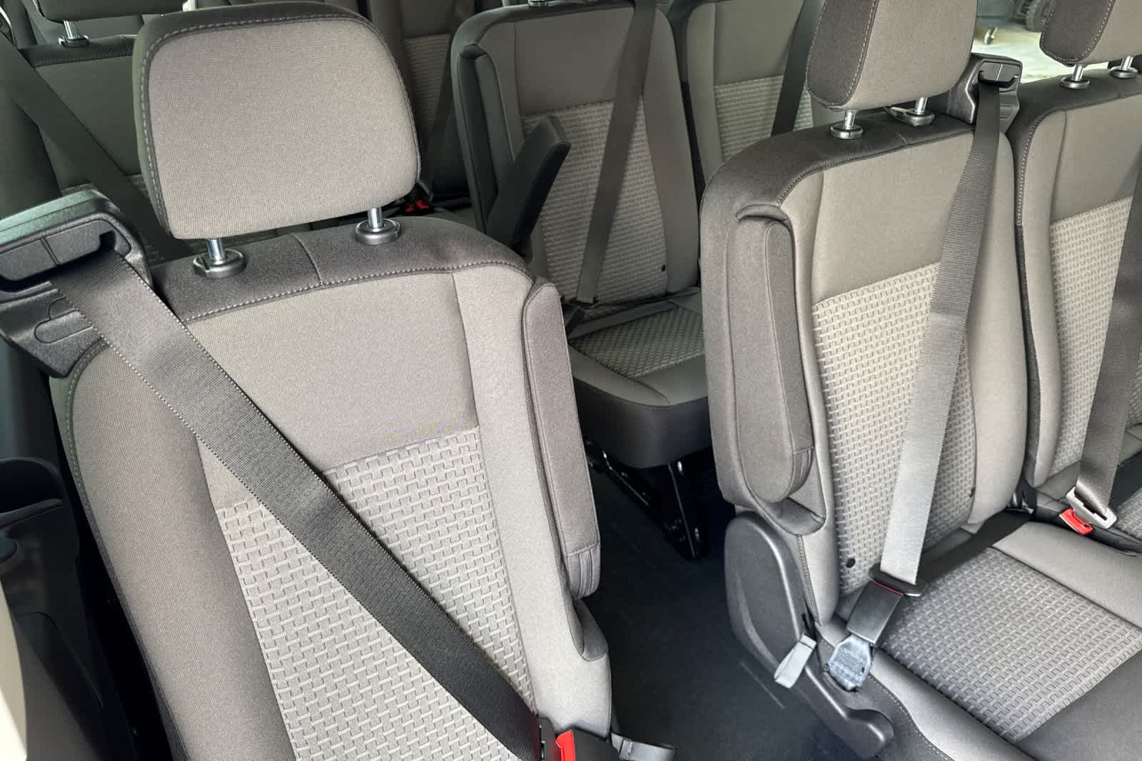 Thumbnail: 2025 Ford Econoline - 15