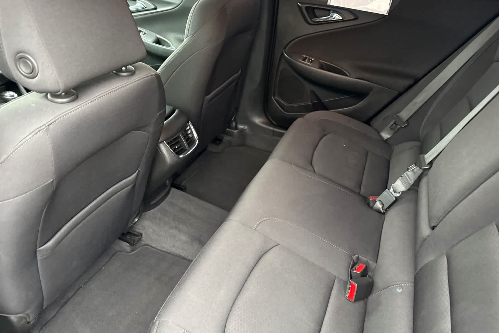 Thumbnail: 2019 Chevrolet Malibu - 4