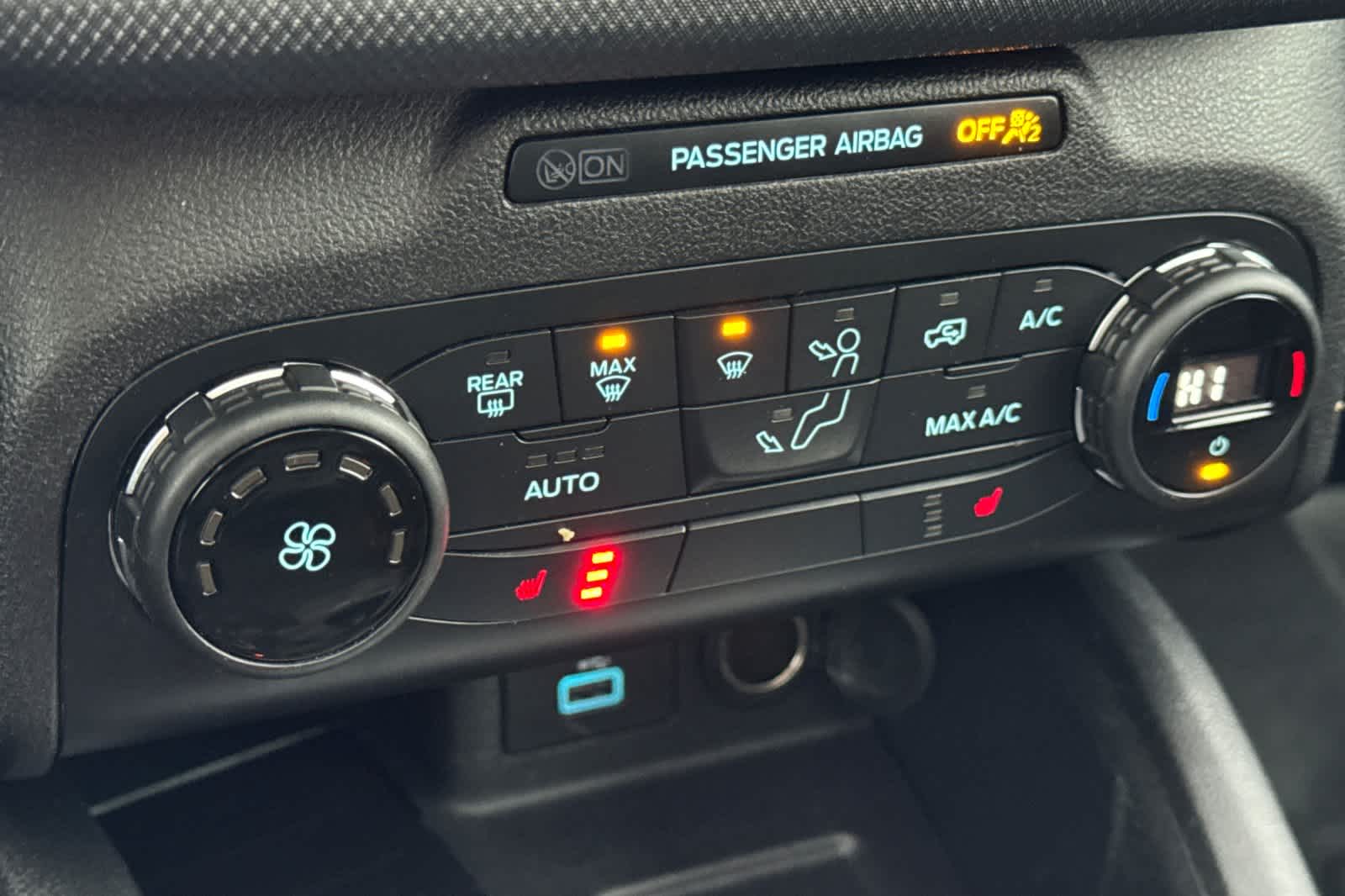 Thumbnail: 2021 Ford Bronco Sport - 21