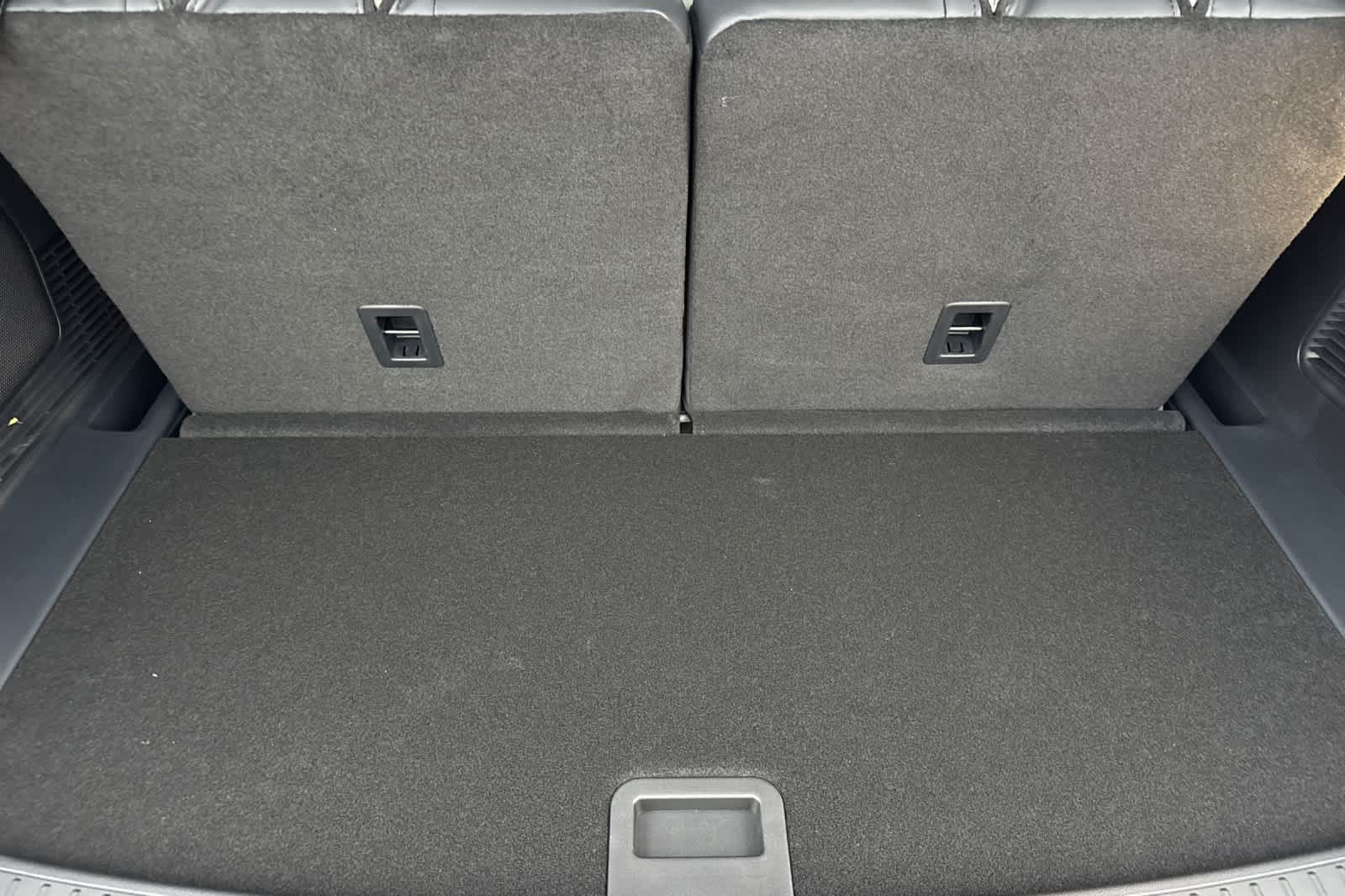 Thumbnail: 2026 Ford Explorer - 16