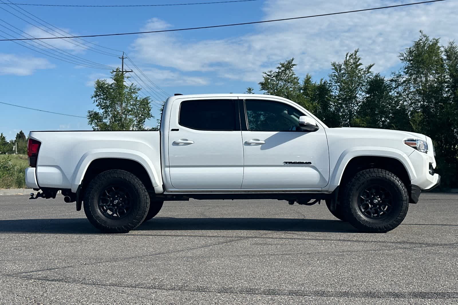 Thumbnail: 2021 Toyota Tacoma - 8