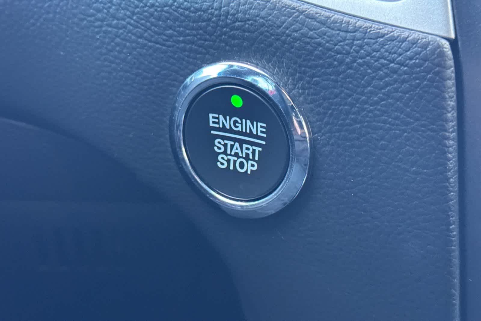 Thumbnail: 2021 Ford Edge - 23