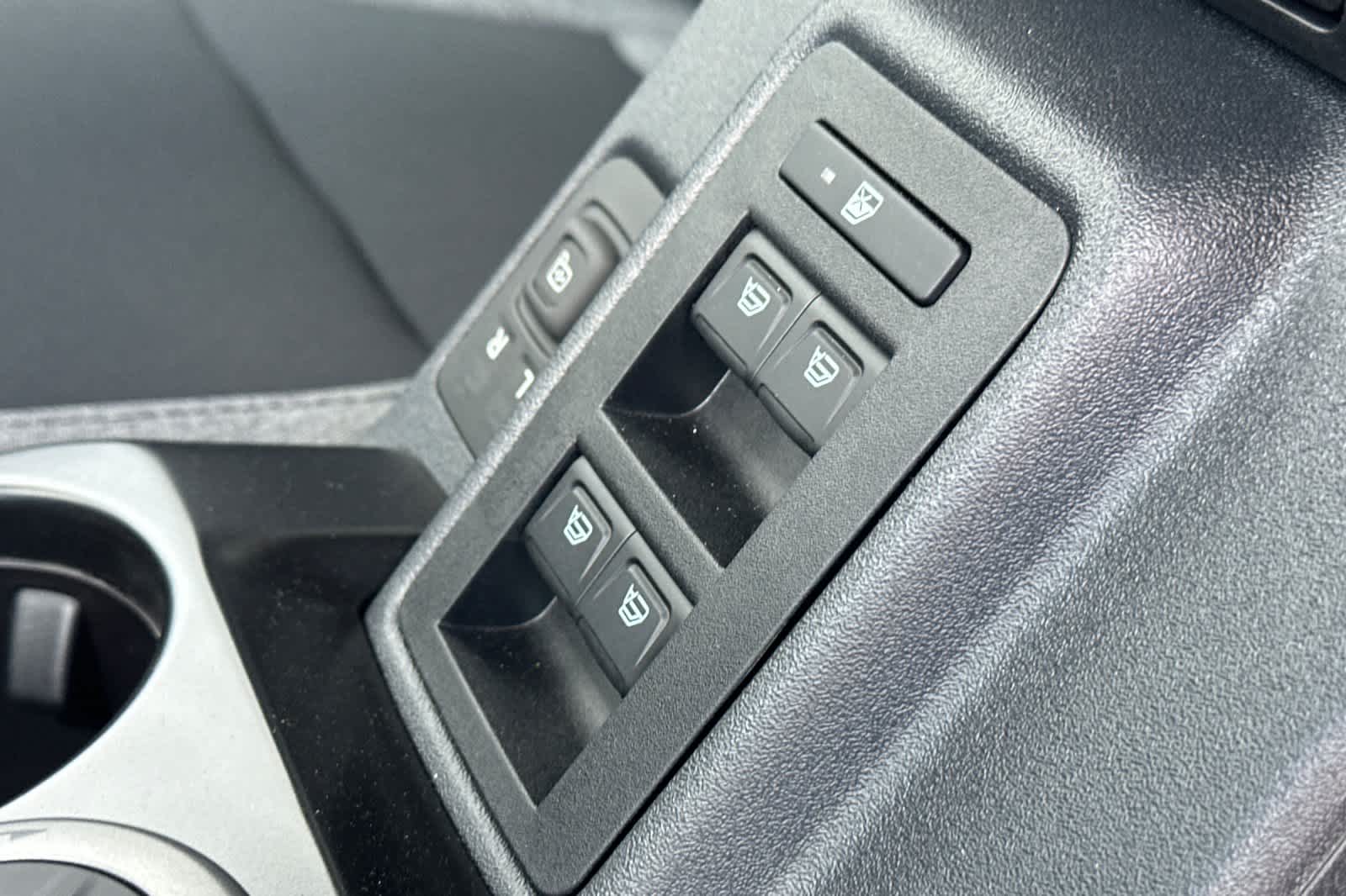 Thumbnail: 2025 Ford Bronco - 13