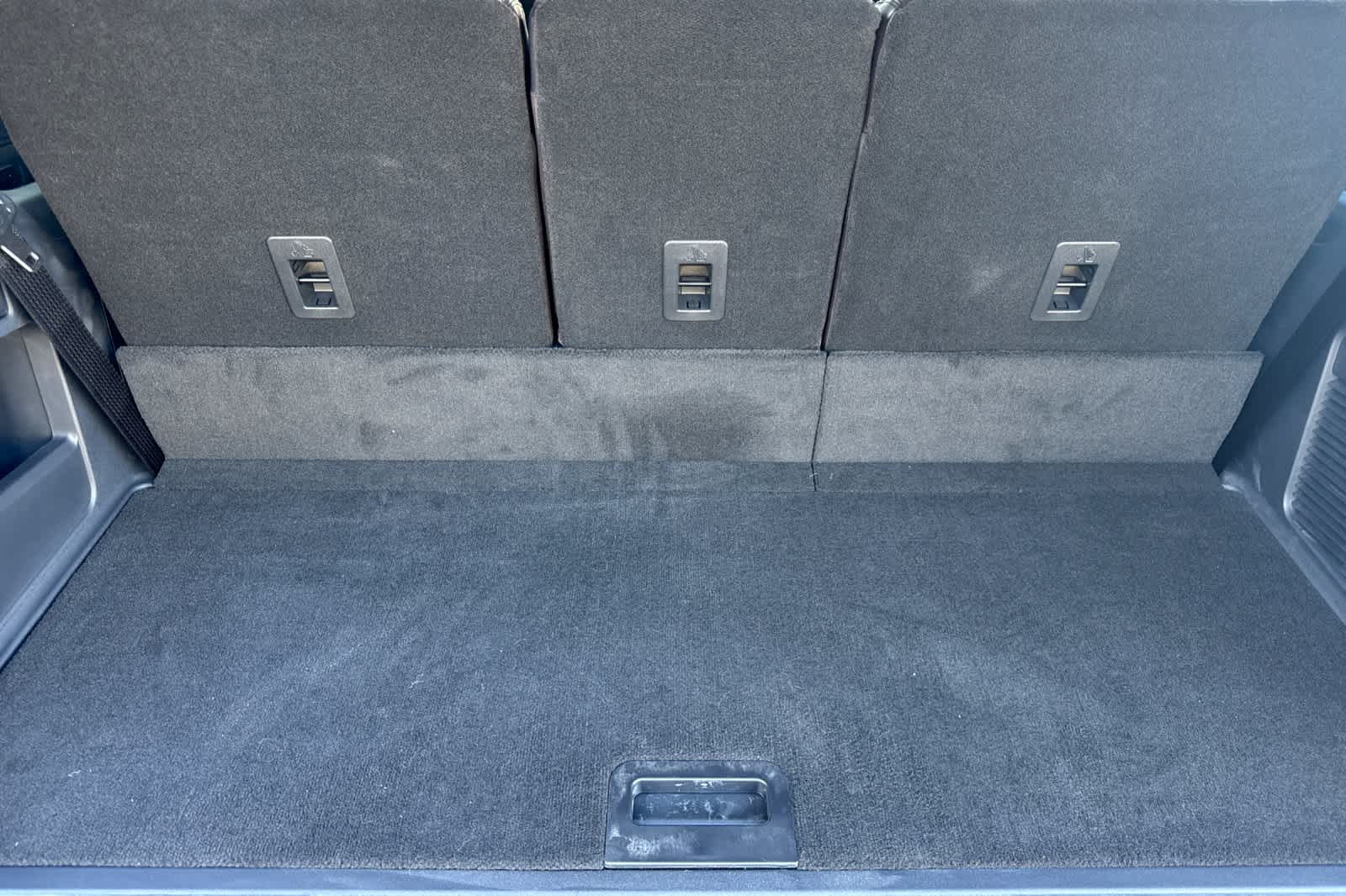 Thumbnail: 2025 Ford Expedition - 16