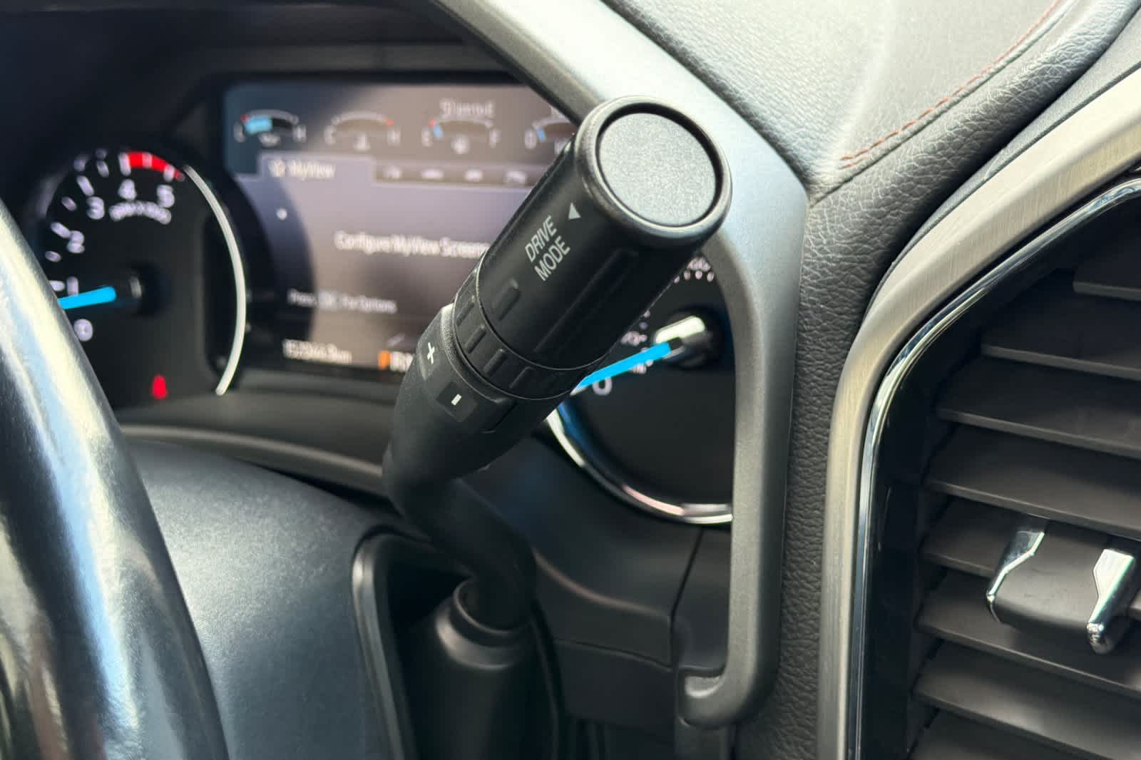 Thumbnail: 2022 Ford F-350 - 21