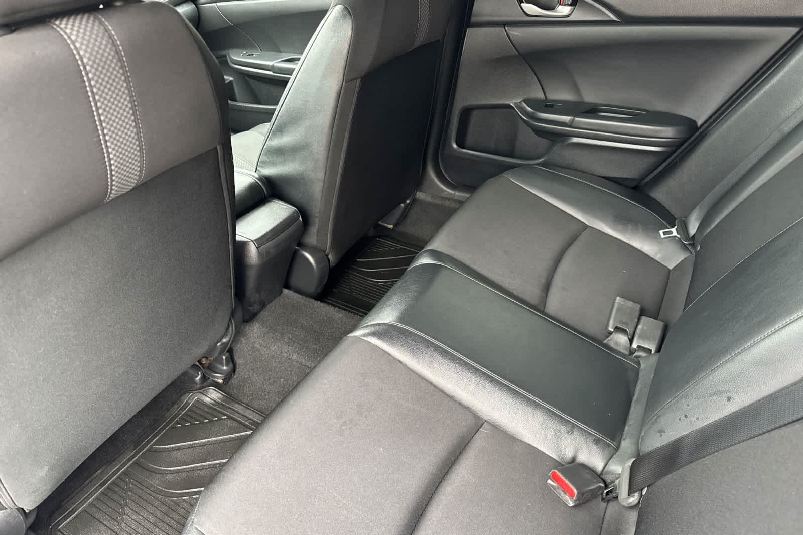 Thumbnail: 2019 Honda Civic - 4