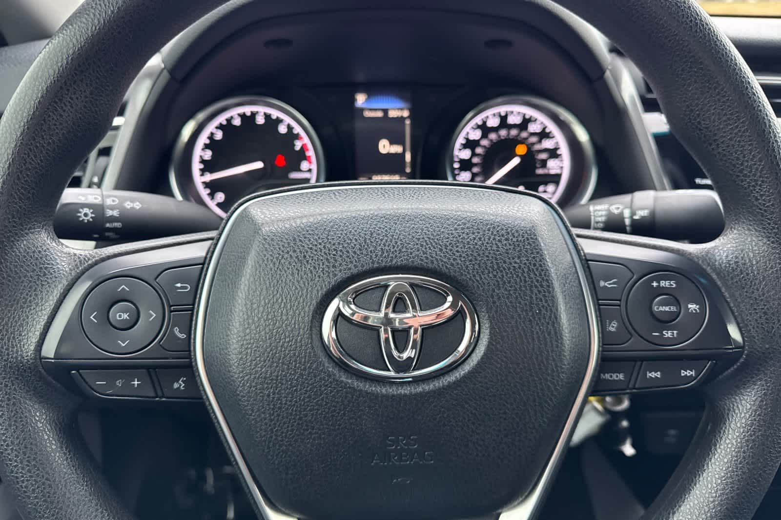 Thumbnail: 2018 Toyota Camry - 21