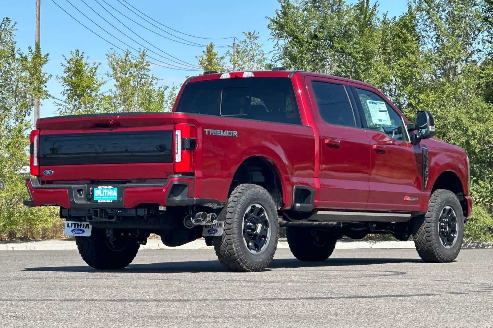 2026 Ford F-350 Platinum photo 2