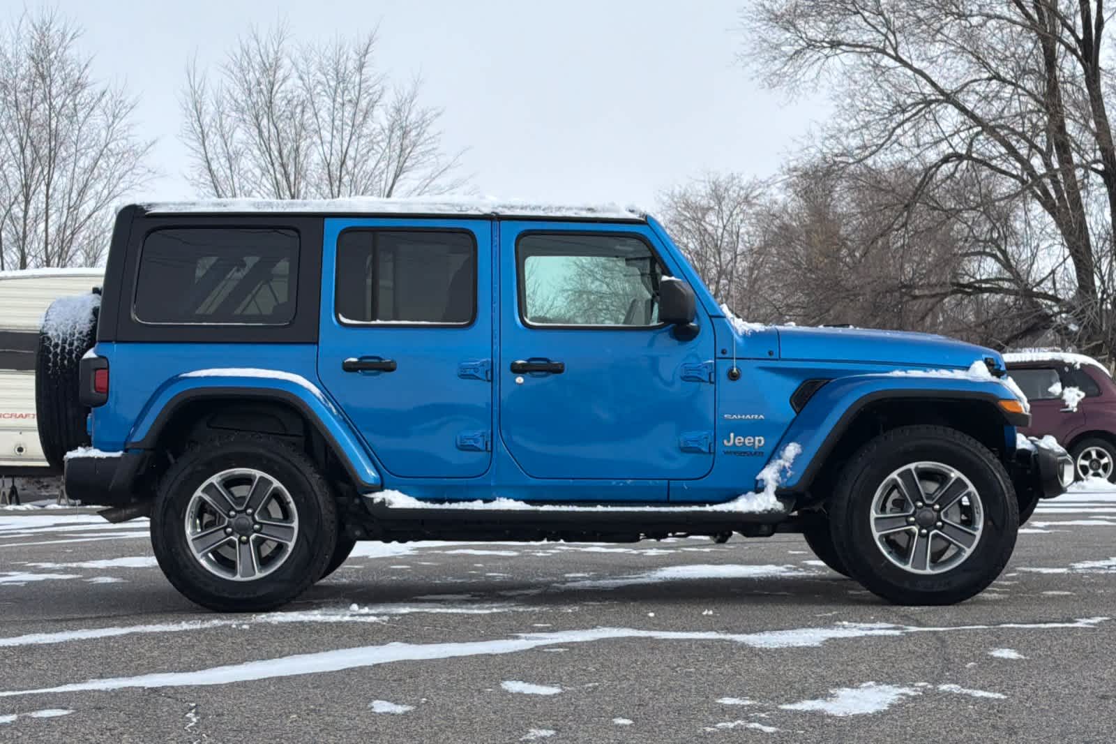 Thumbnail: 2022 Jeep Wrangler - 8