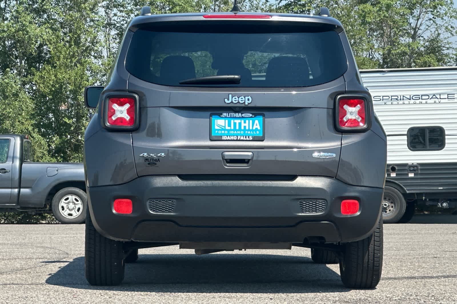 Thumbnail: 2018 Jeep Renegade - 7