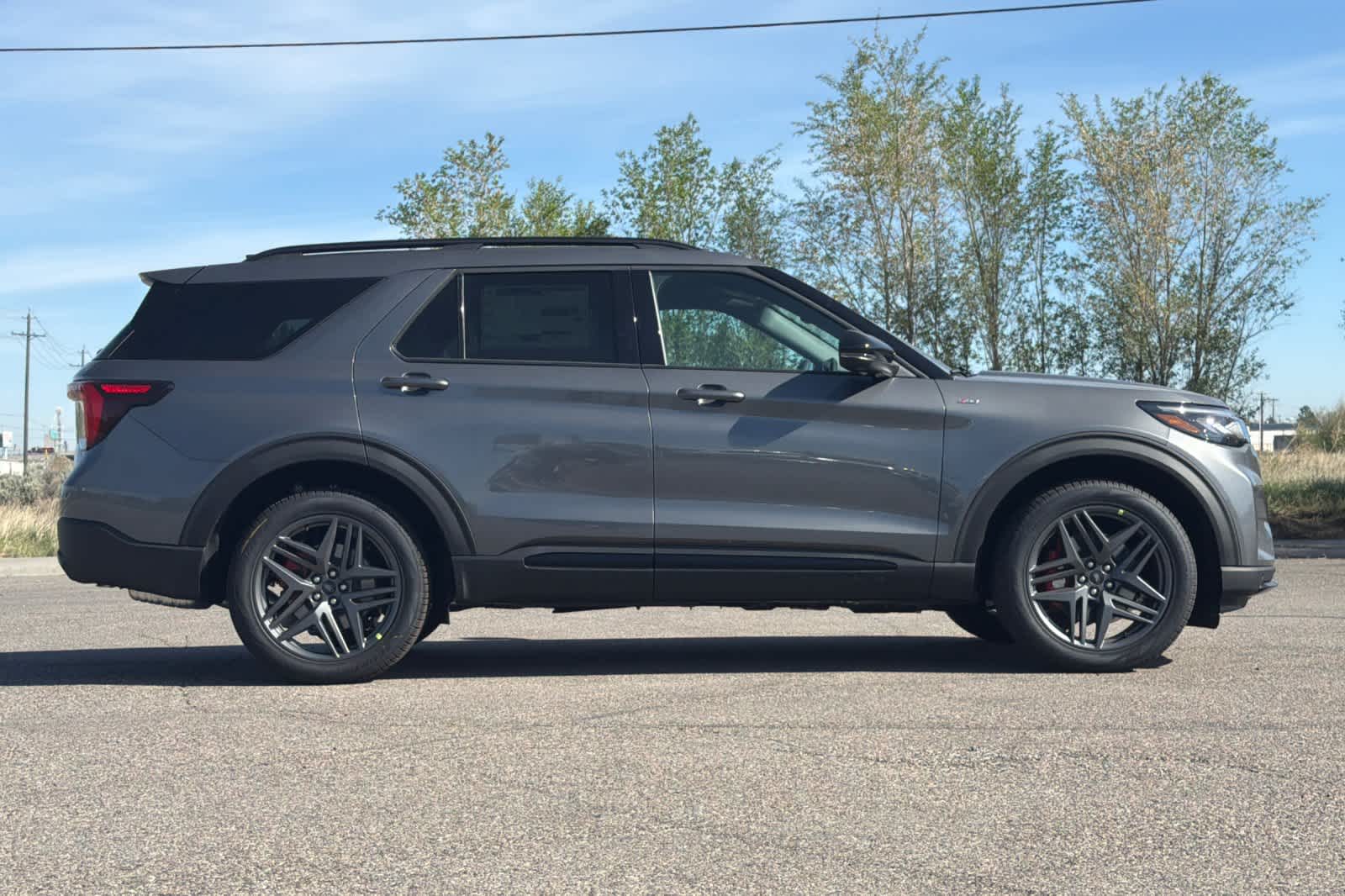 Thumbnail: 2026 Ford Explorer - 8