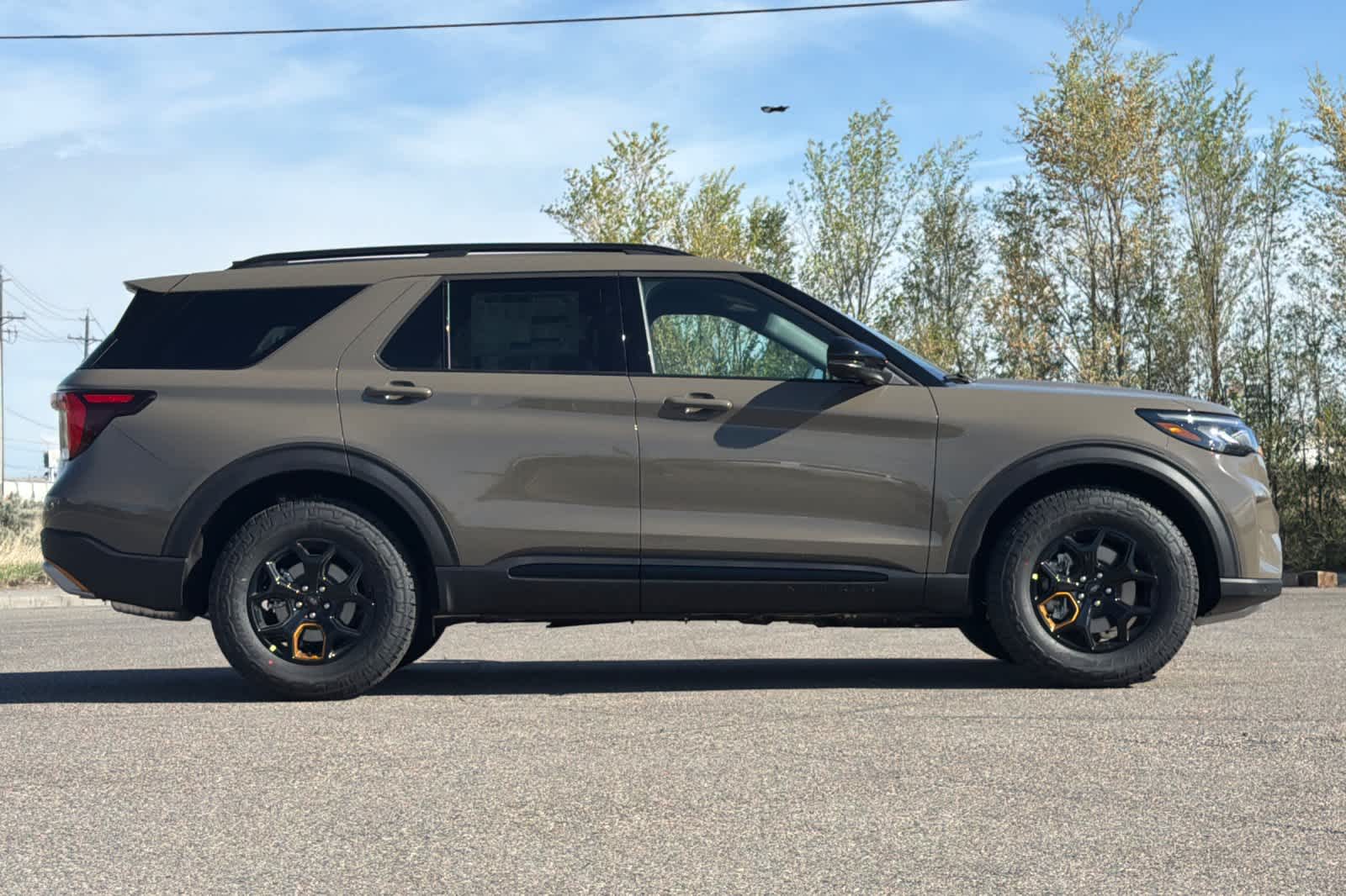 Thumbnail: 2026 Ford Explorer - 8