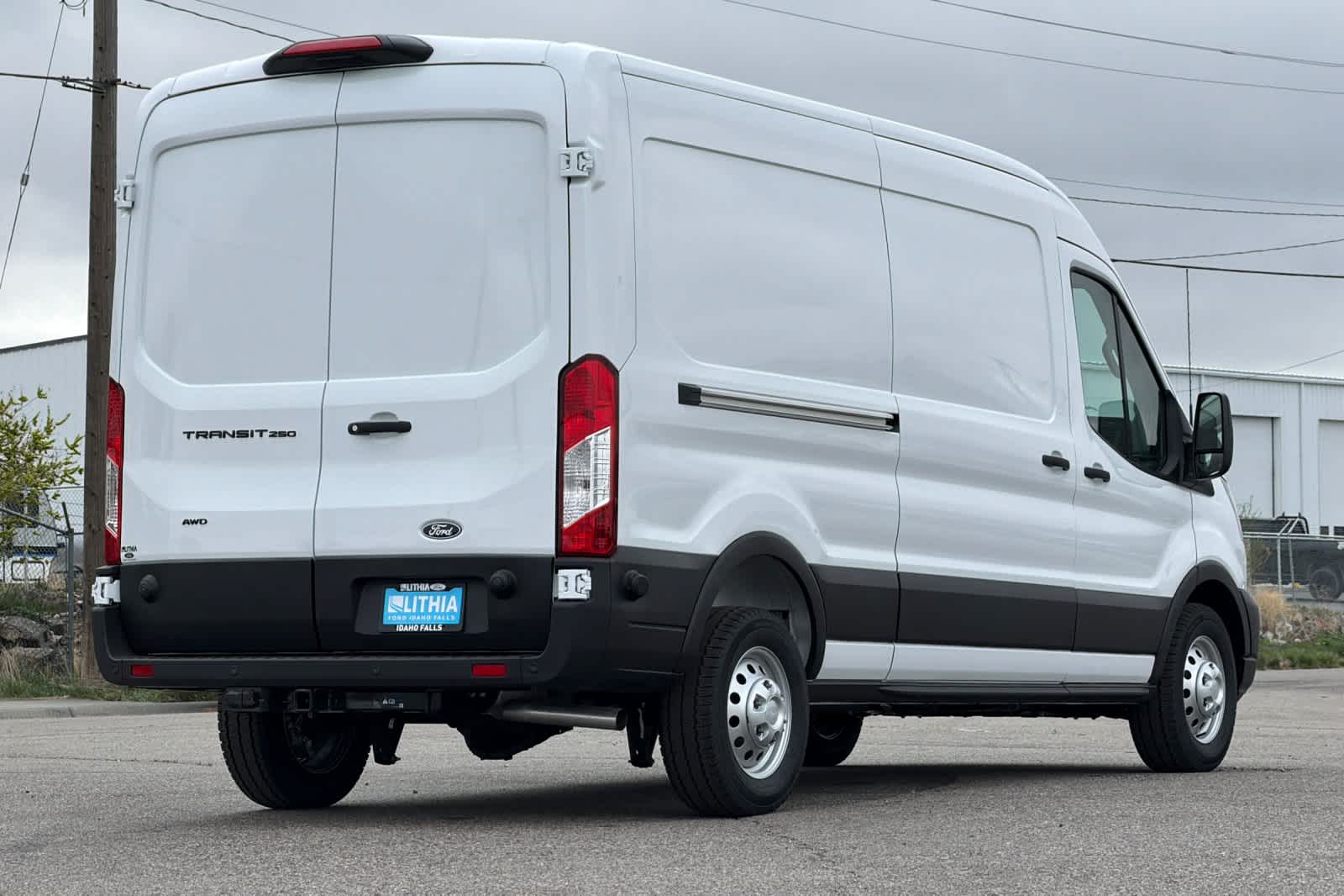 Thumbnail: 2026 Ford Transit Series - 2