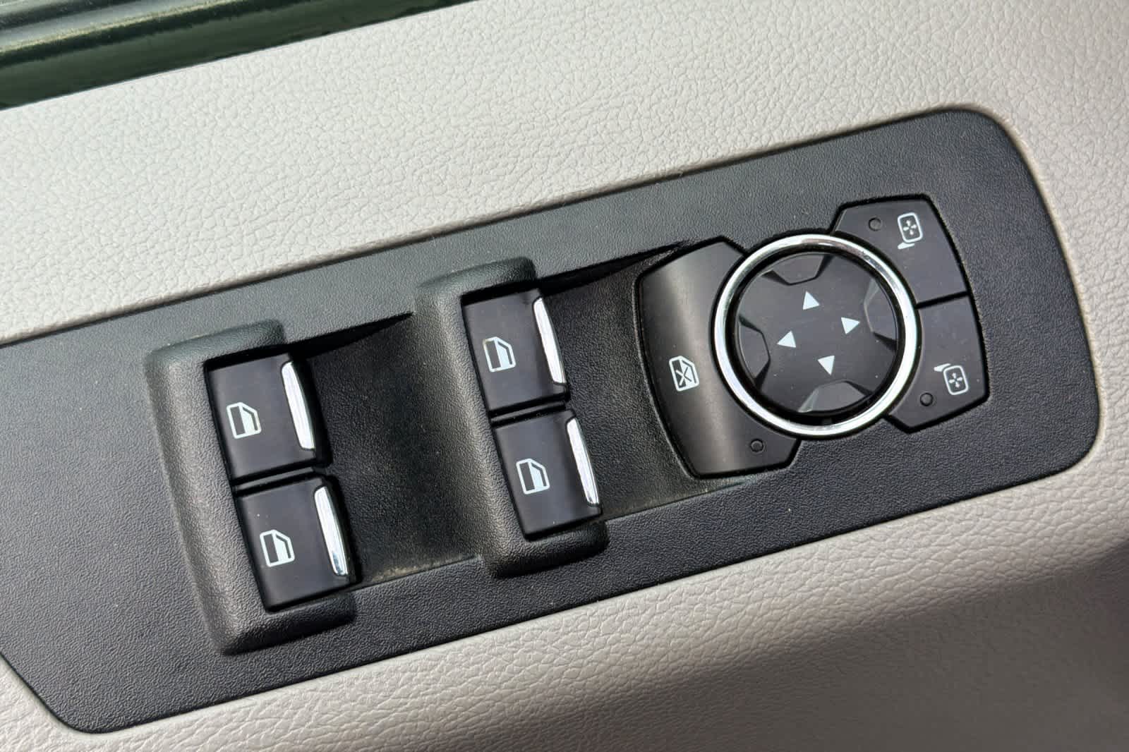 Thumbnail: 2016 Ford F-150 - 13